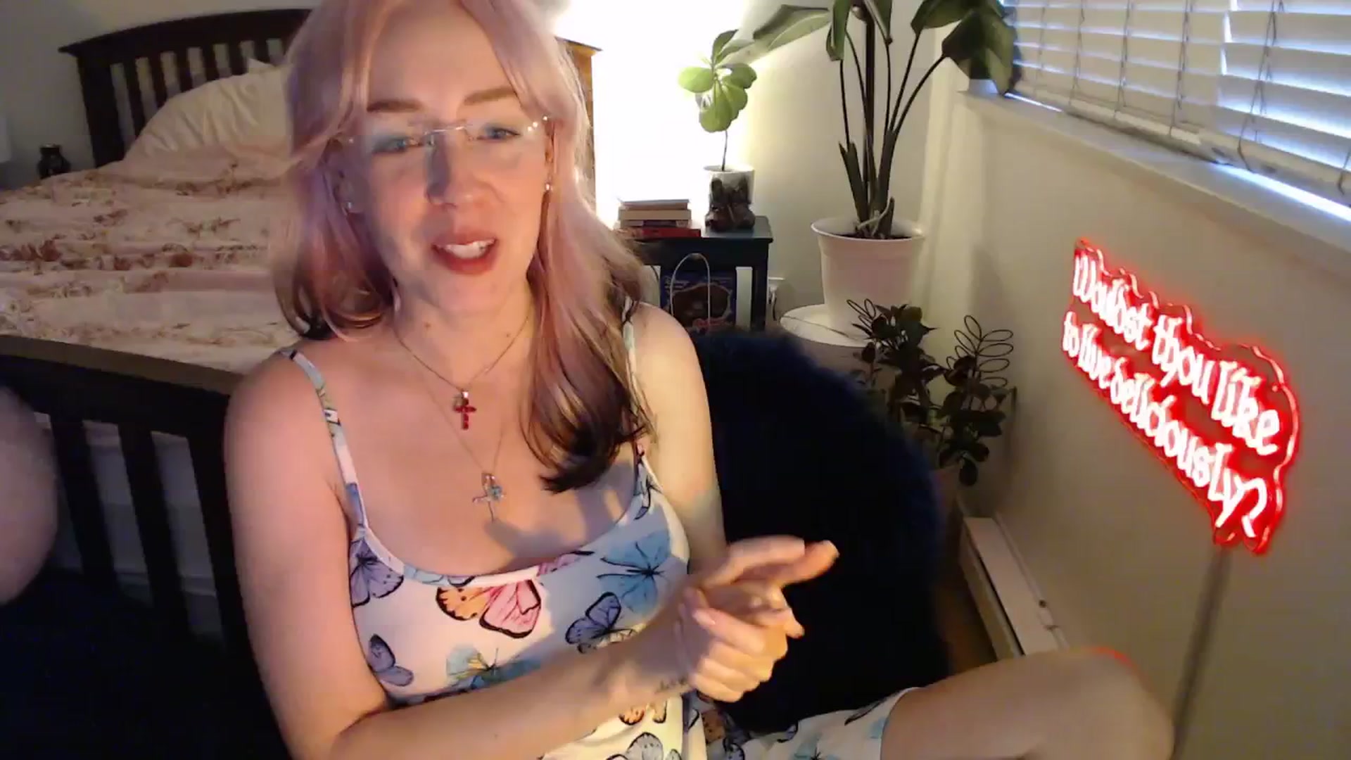 Gallery image thumbnail from NahlaHoney's myfreecams stream on, 08/26/2025, 03:12 image 11 of 20