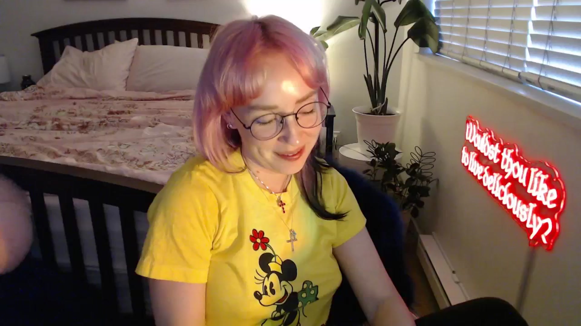 Gallery image thumbnail from NahlaHoney's myfreecams stream on, 08/27/2025, 03:55 image 4 of 20