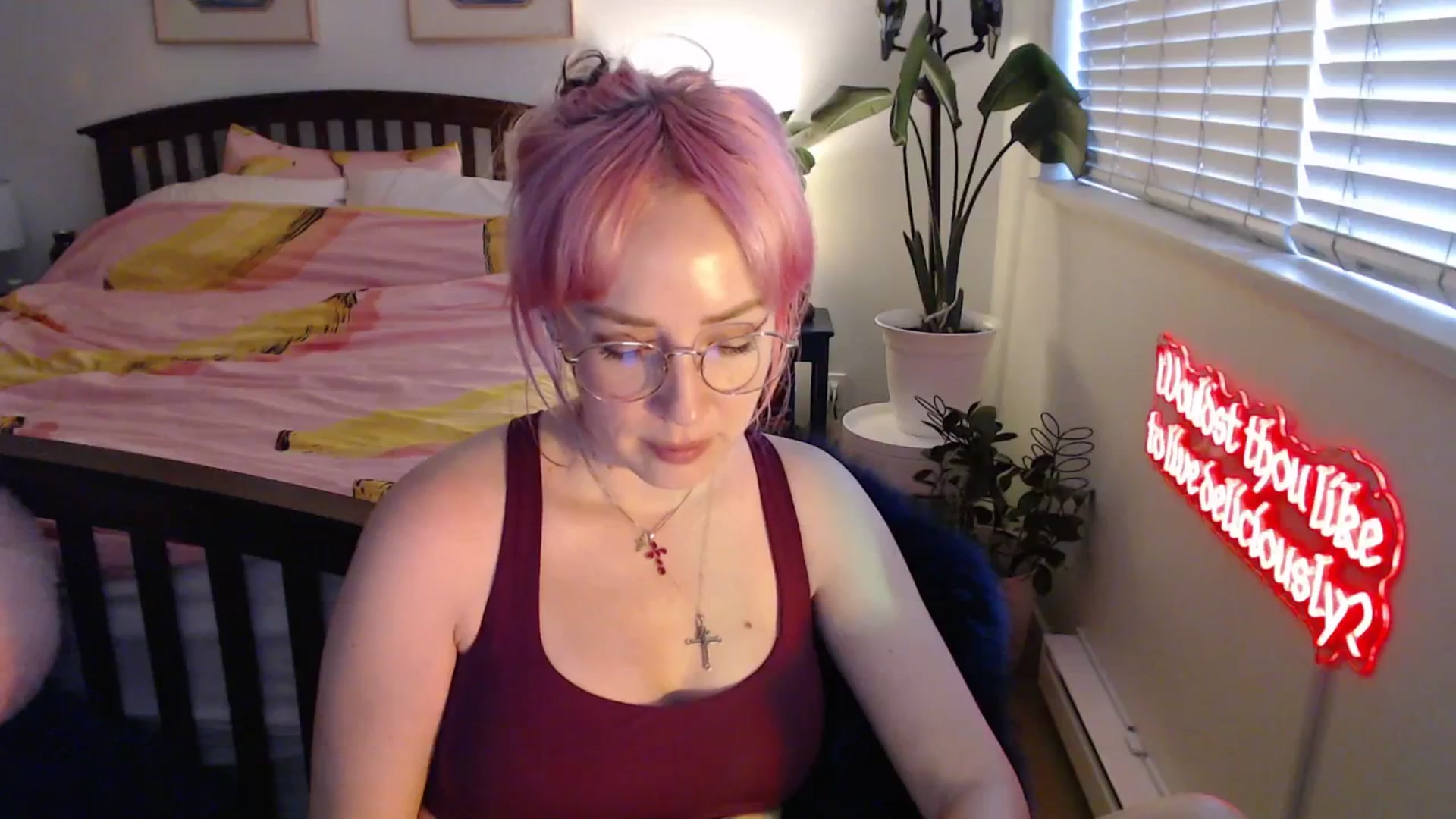 Gallery image thumbnail from NahlaHoney's myfreecams stream on, 08/29/2025, 04:45 image 6 of 20