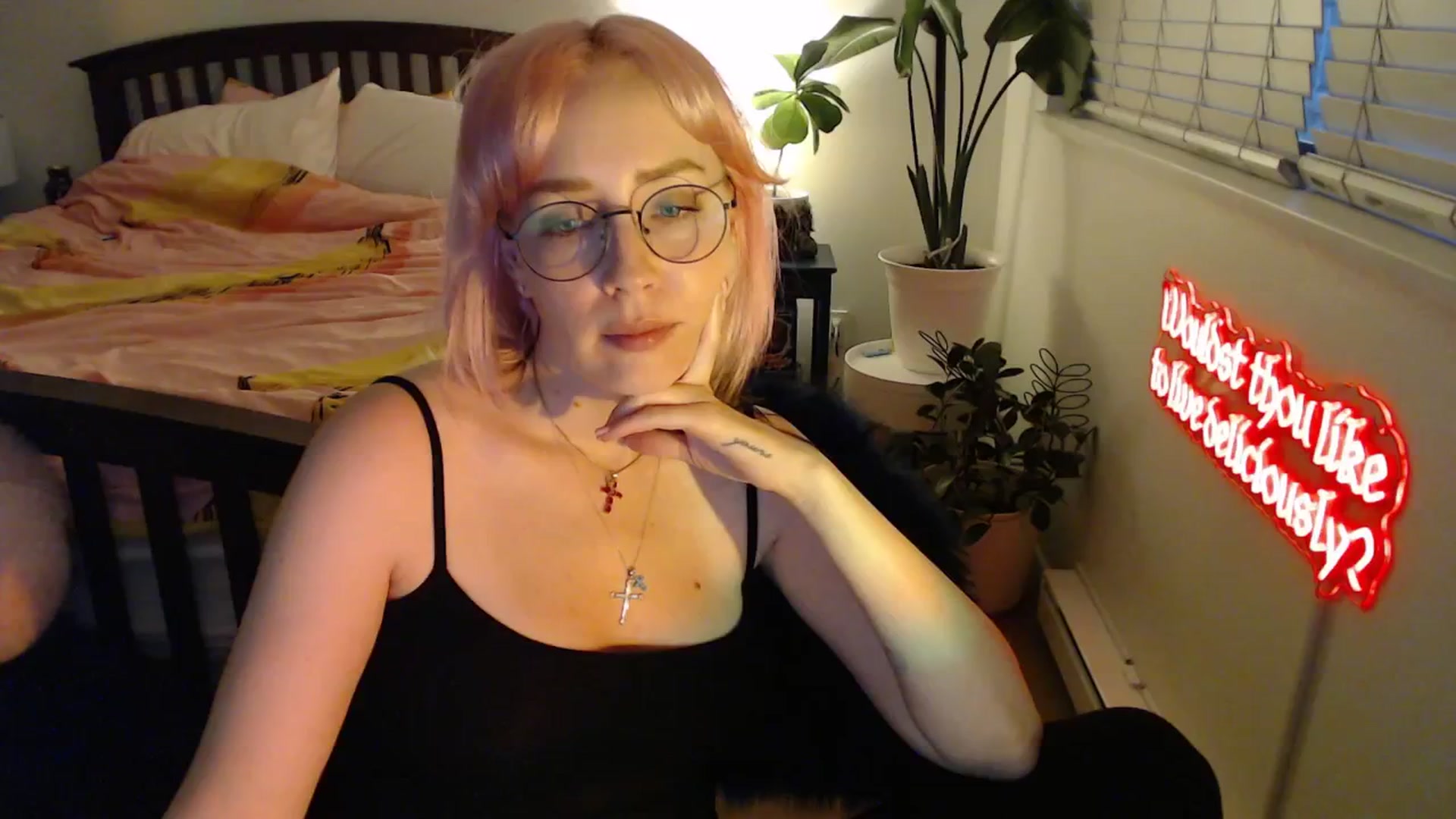 Gallery image thumbnail from NahlaHoney's myfreecams stream on, 08/31/2025, 03:22 image 19 of 20