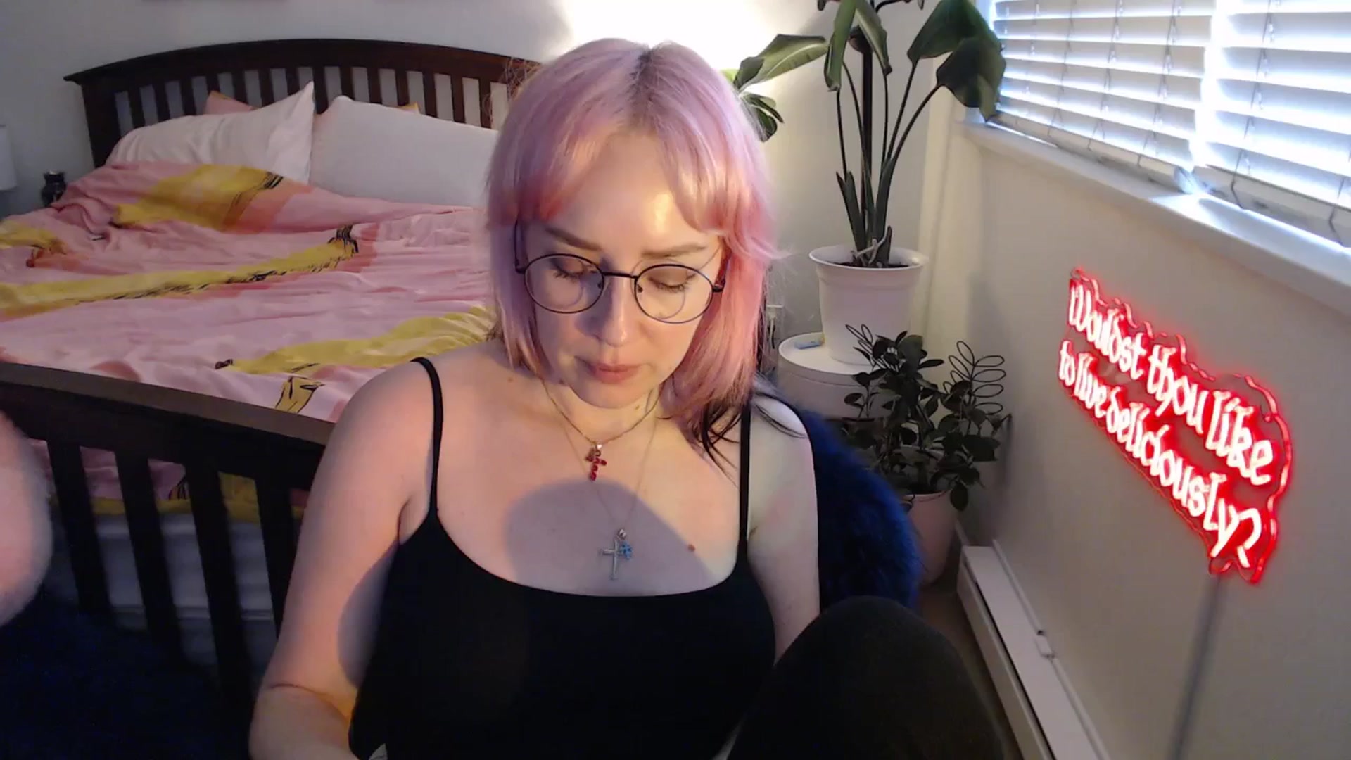 Gallery image thumbnail from NahlaHoney's myfreecams stream on, 08/31/2025, 03:22 image 8 of 20