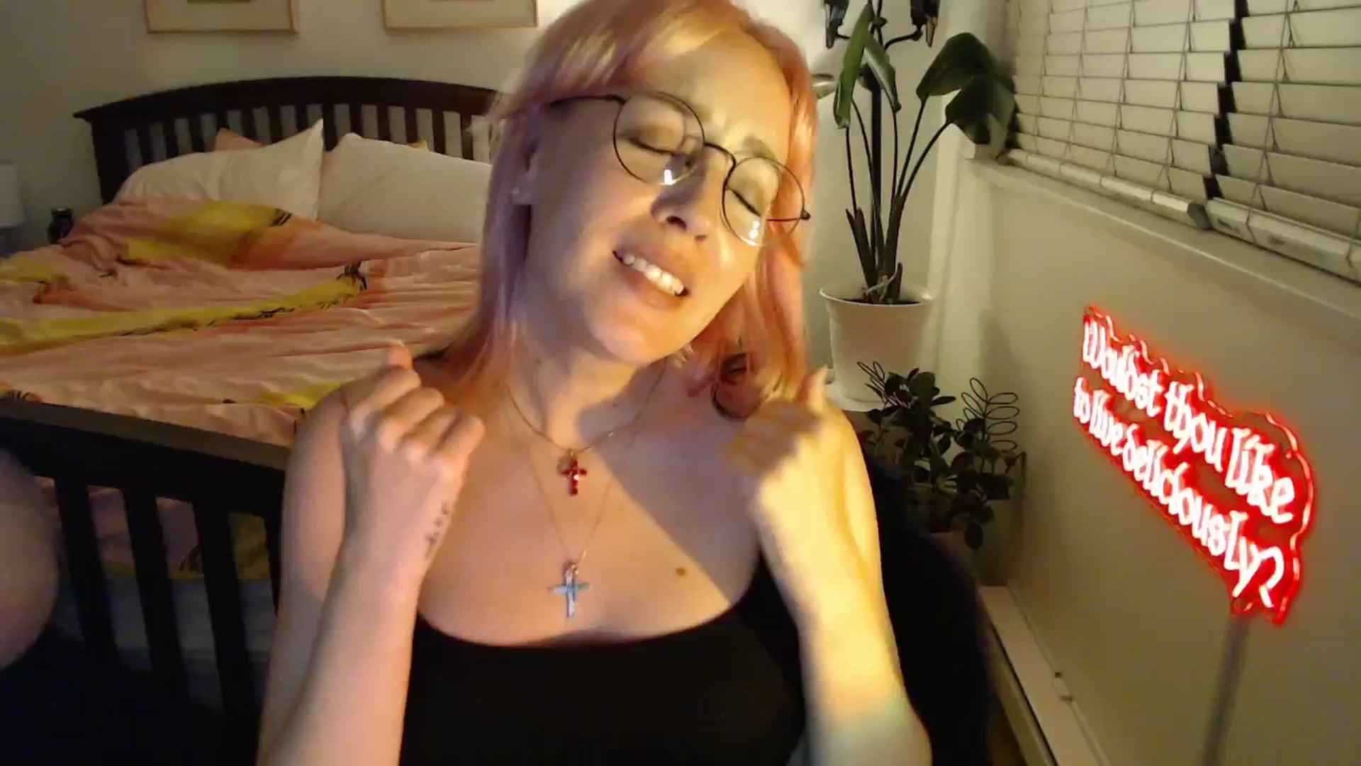 Gallery image thumbnail from NahlaHoney's myfreecams stream on, 08/31/2025, 04:09 image 12 of 20