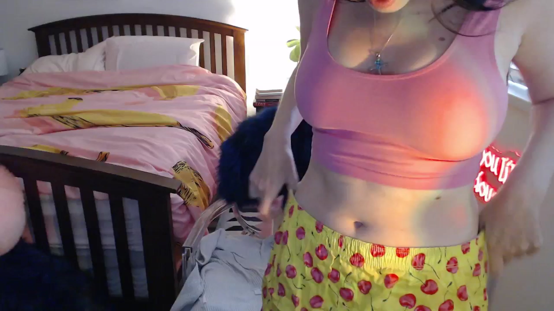 Gallery image thumbnail from NahlaHoney's myfreecams stream on, 09/03/2025, 03:02 image 6 of 20