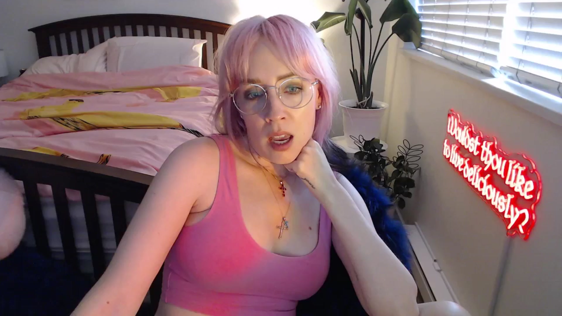 Gallery image thumbnail from NahlaHoney's myfreecams stream on, 09/03/2025, 03:02 image 3 of 20