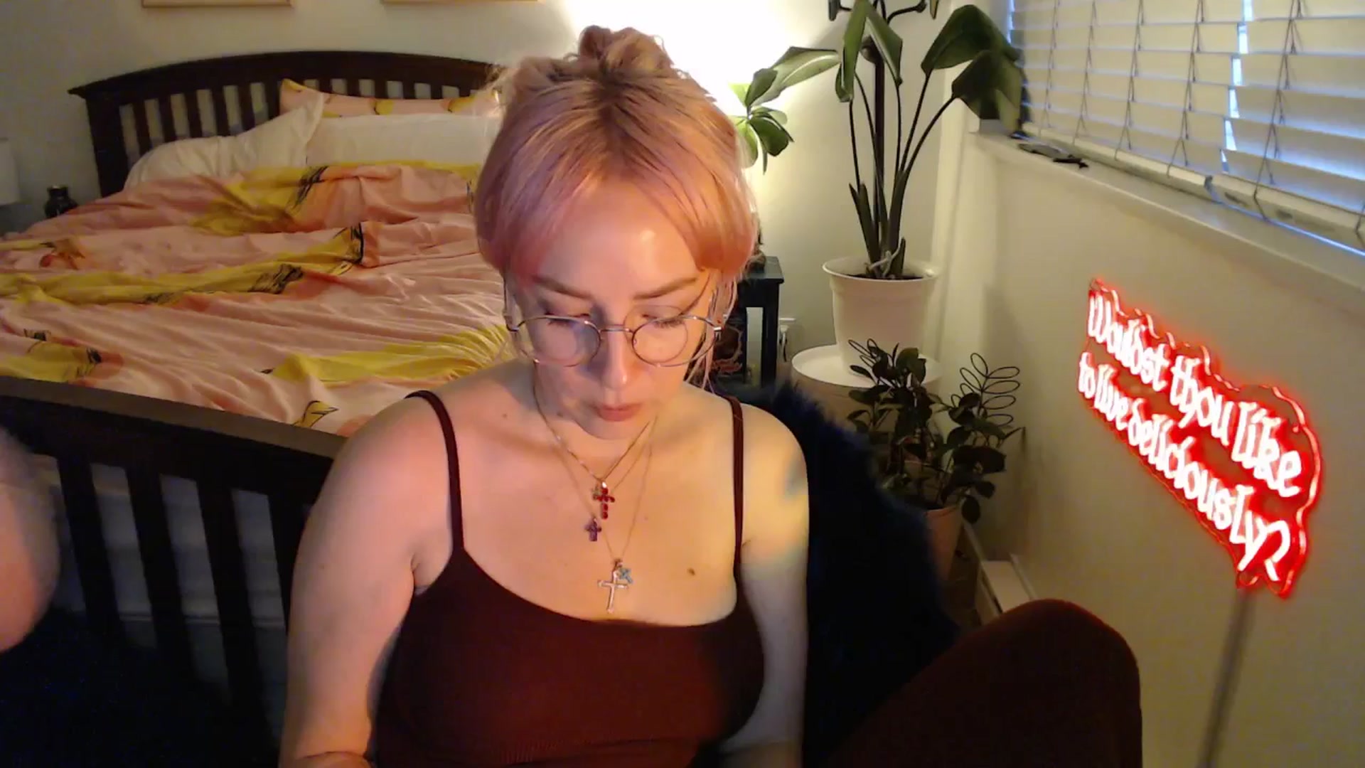 Gallery image thumbnail from NahlaHoney's myfreecams stream on, 09/09/2025, 03:42 image 13 of 20