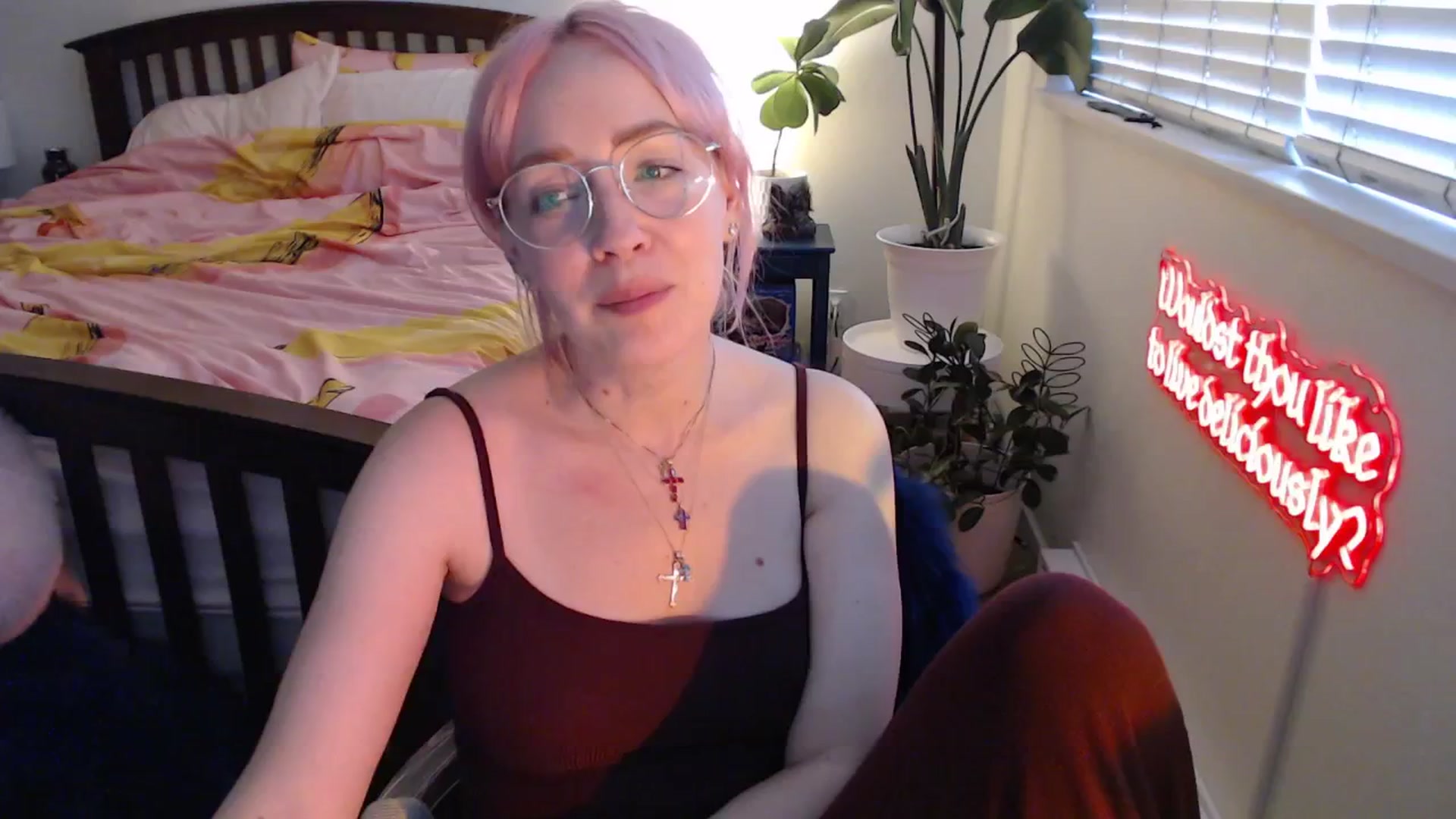 Gallery image thumbnail from NahlaHoney's myfreecams stream on, 09/09/2025, 03:42 image 5 of 20