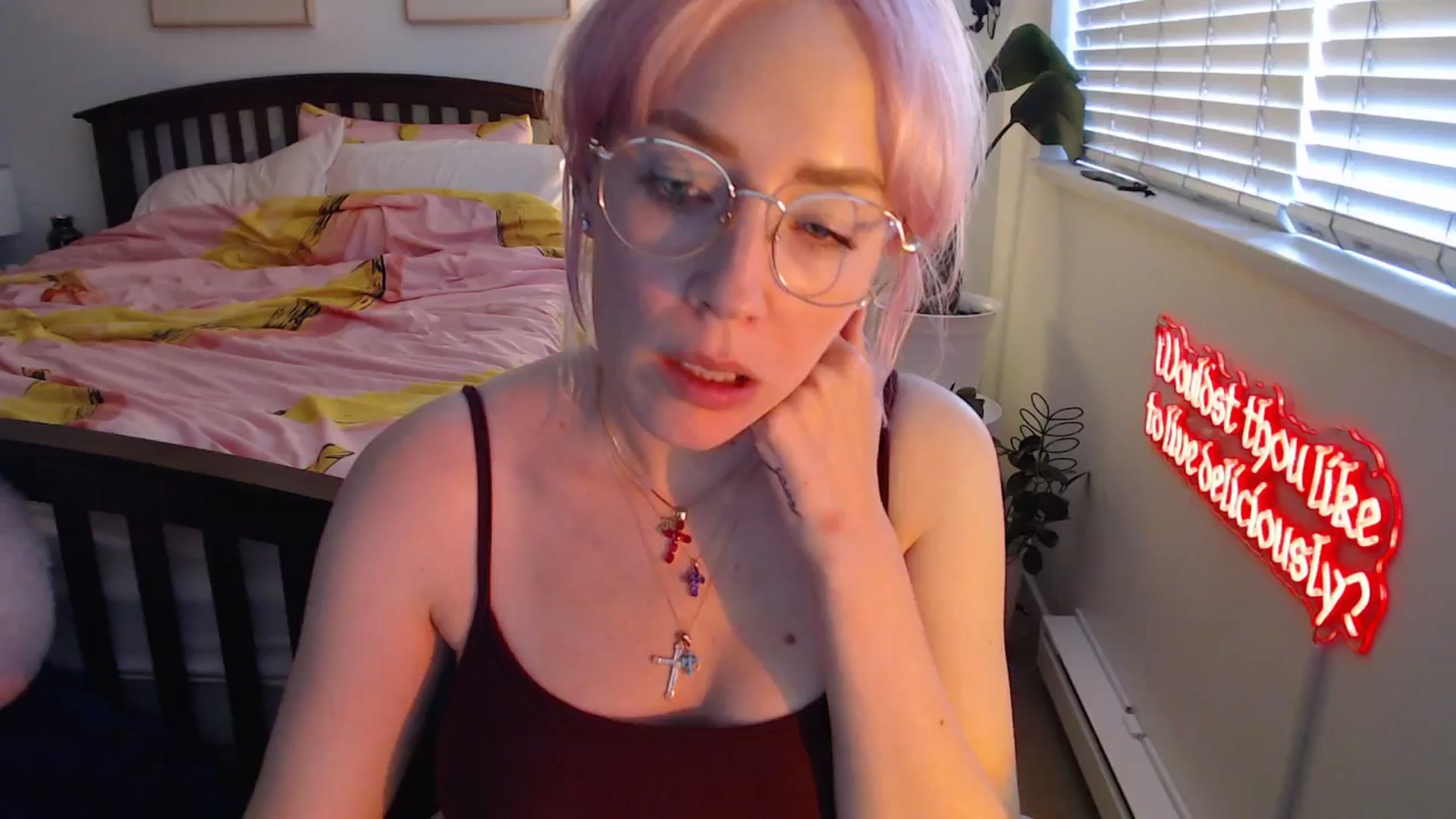 Gallery image thumbnail from NahlaHoney's myfreecams stream on, 09/09/2025, 03:42 image 1 of 20