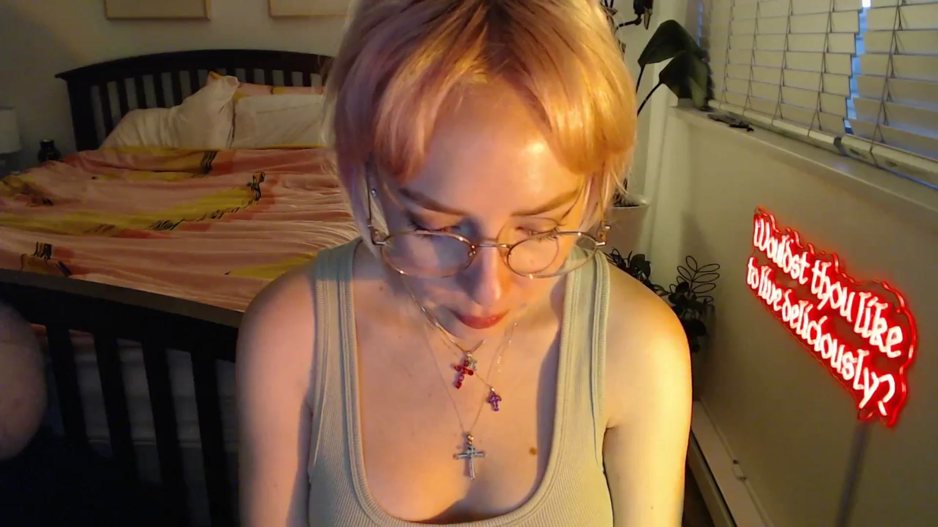 Gallery image thumbnail from NahlaHoney's myfreecams stream on, 09/11/2025, 03:14 image 16 of 20