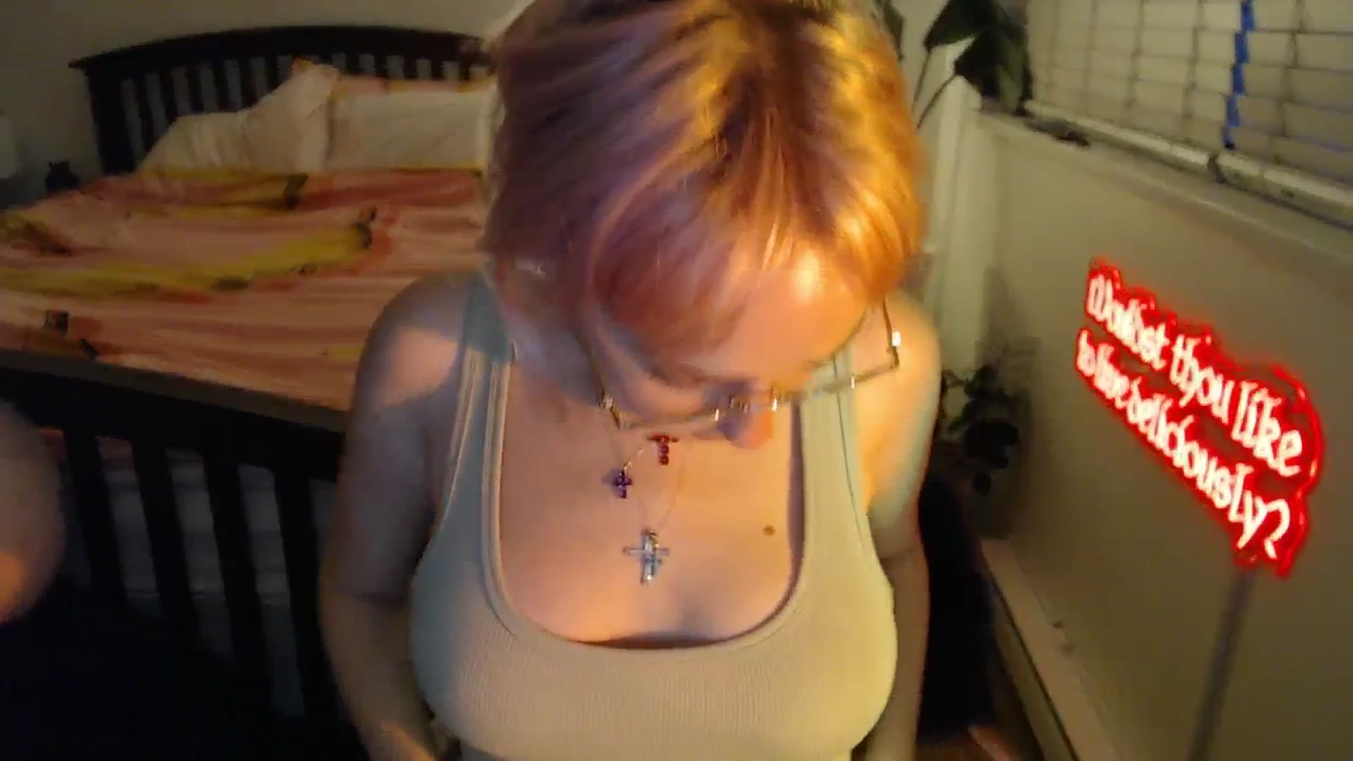 Gallery image thumbnail from NahlaHoney's myfreecams stream on, 09/11/2025, 03:14 image 18 of 20