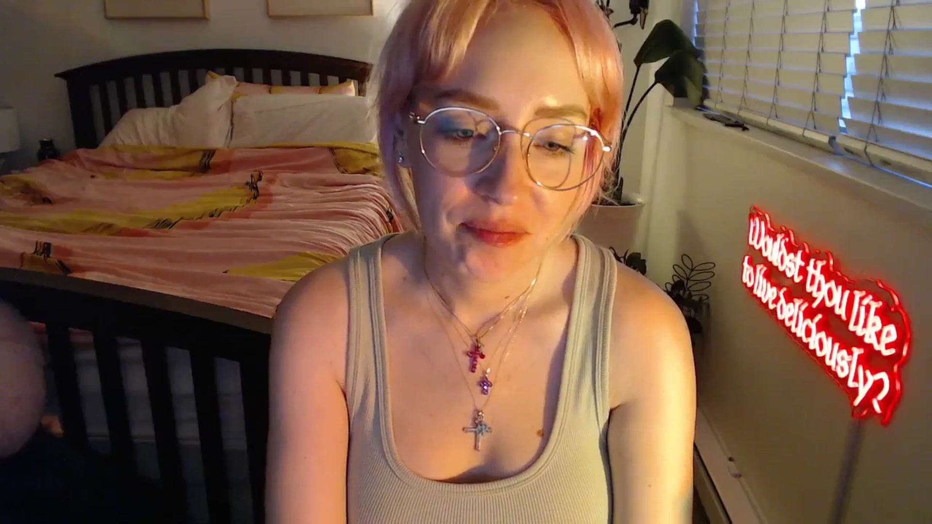Gallery image thumbnail from NahlaHoney's myfreecams stream on, 09/11/2025, 03:14 image 14 of 20
