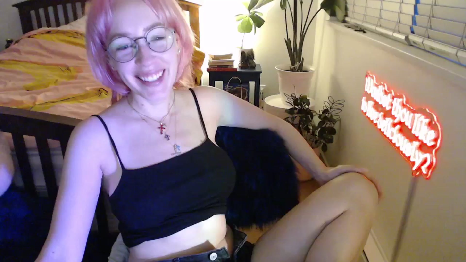Gallery image thumbnail from NahlaHoney's myfreecams stream on, 09/14/2025, 03:43 image 7 of 20