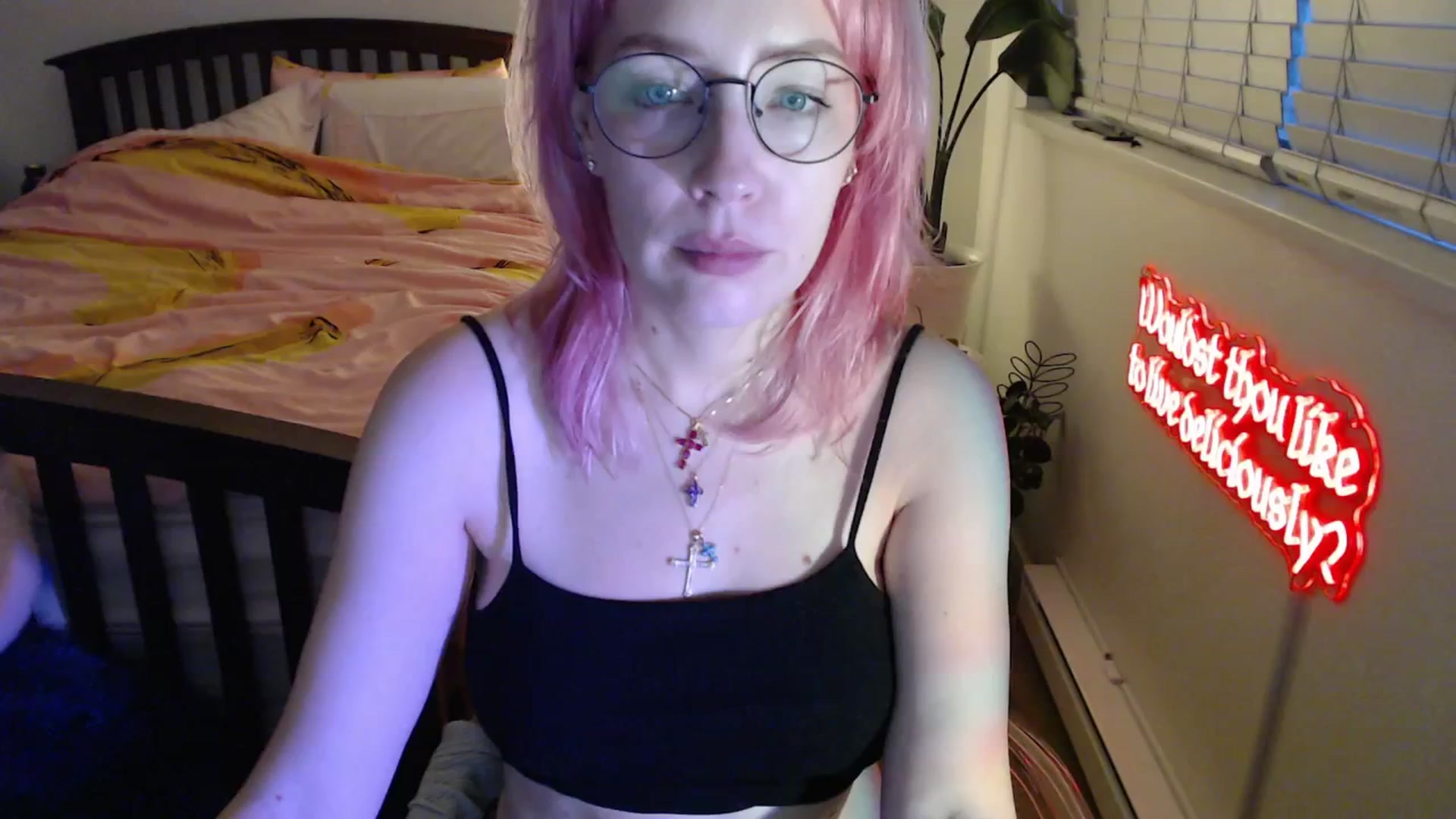 Gallery image thumbnail from NahlaHoney's myfreecams stream on, 09/14/2025, 03:43 image 5 of 20