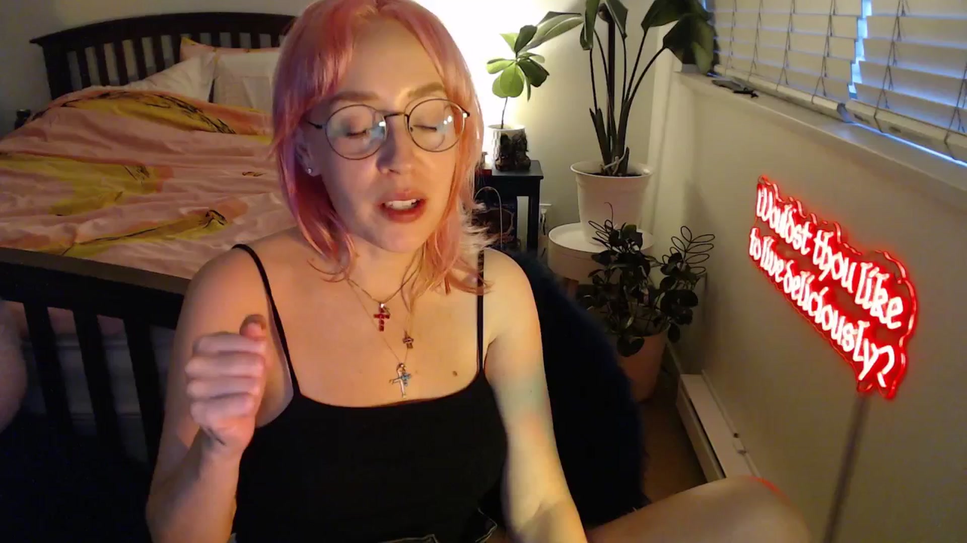 Gallery image thumbnail from NahlaHoney's myfreecams stream on, 09/14/2025, 03:43 image 2 of 20