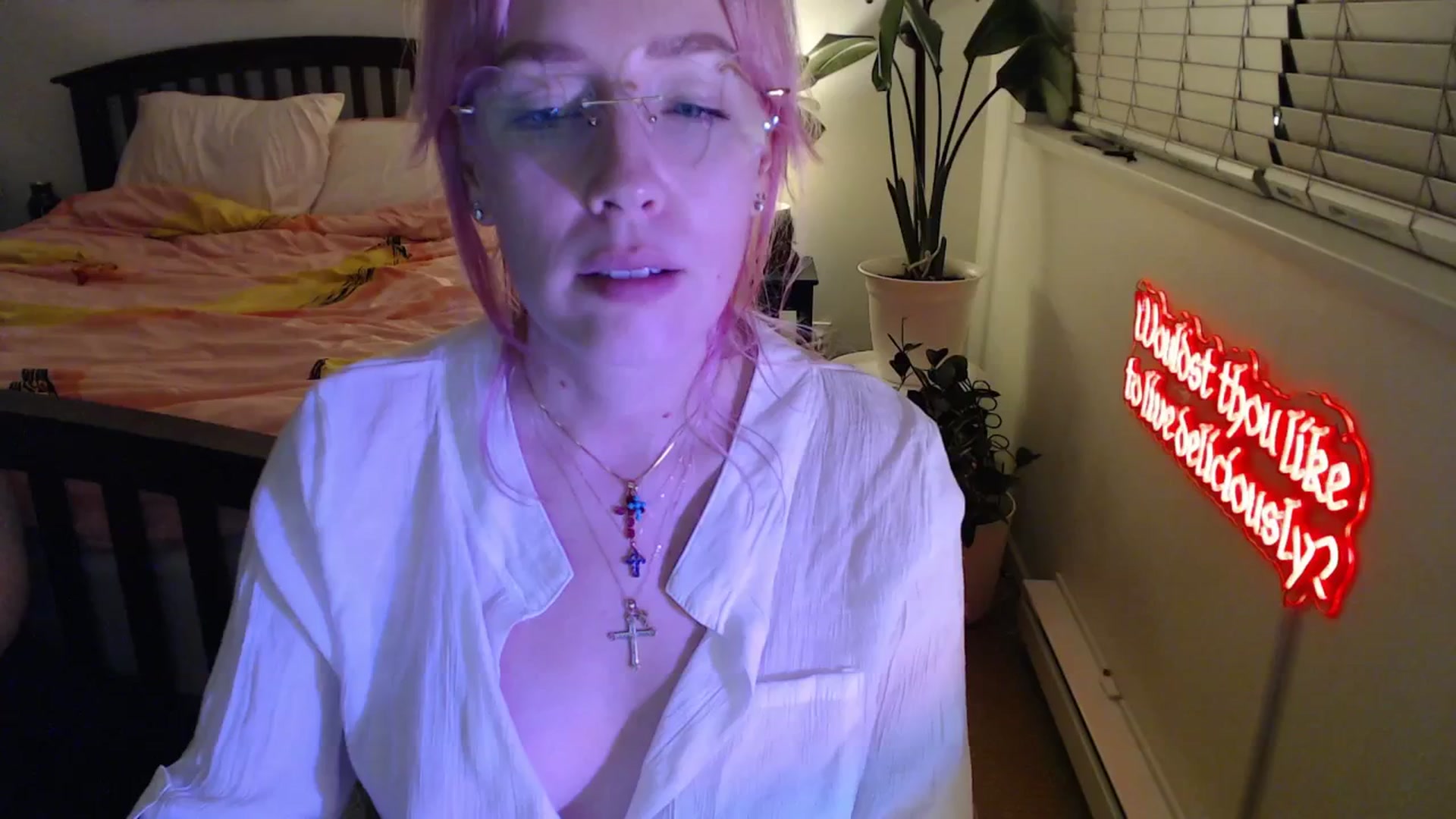 Gallery image thumbnail from NahlaHoney's myfreecams stream on, 09/15/2025, 03:42 image 14 of 20