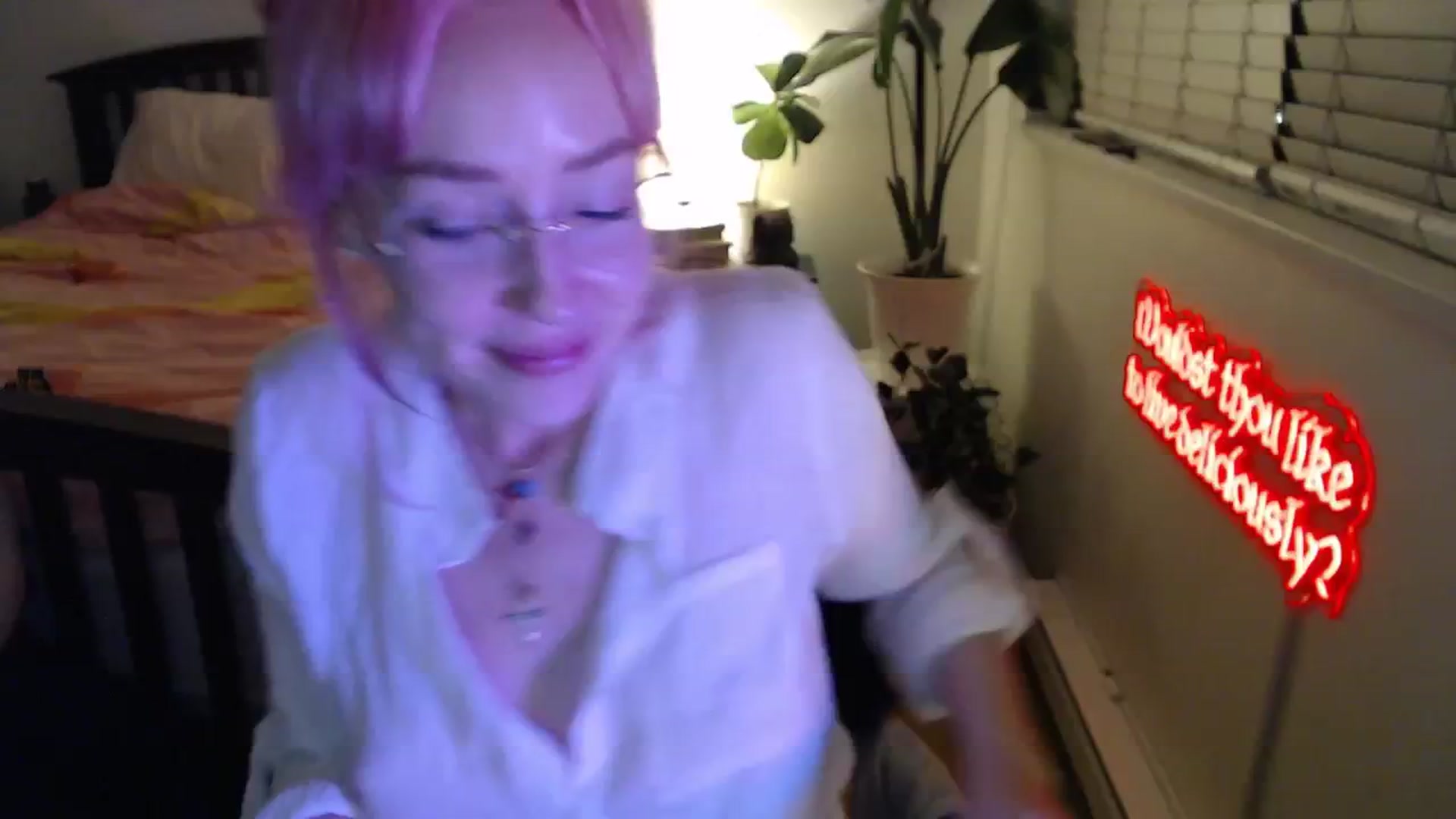 Gallery image thumbnail from NahlaHoney's myfreecams stream on, 09/15/2025, 03:42 image 13 of 20