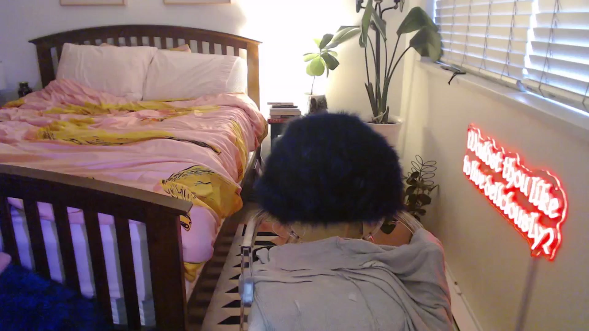 Gallery image thumbnail from NahlaHoney's myfreecams stream on, 09/17/2025, 02:27 image 16 of 20