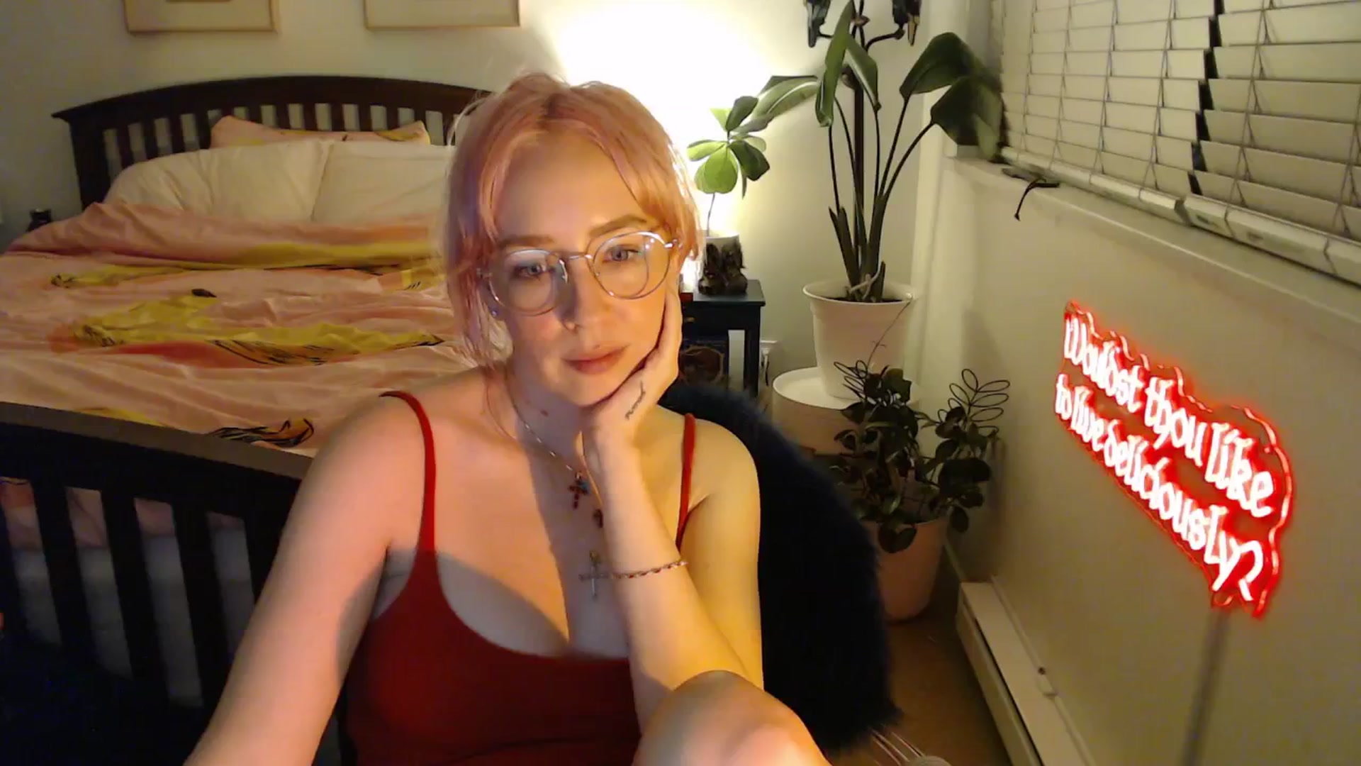 Gallery image thumbnail from NahlaHoney's myfreecams stream on, 09/19/2025, 04:48 image 6 of 20