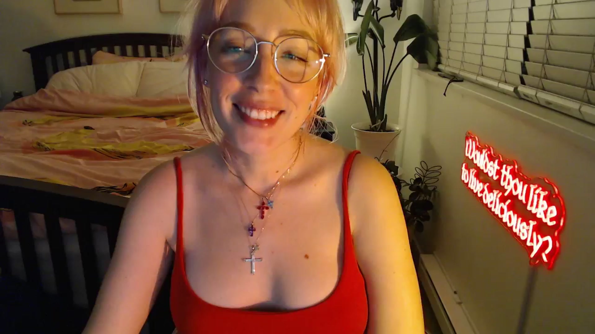 Gallery image thumbnail from NahlaHoney's myfreecams stream on, 09/19/2025, 04:48 image 2 of 20