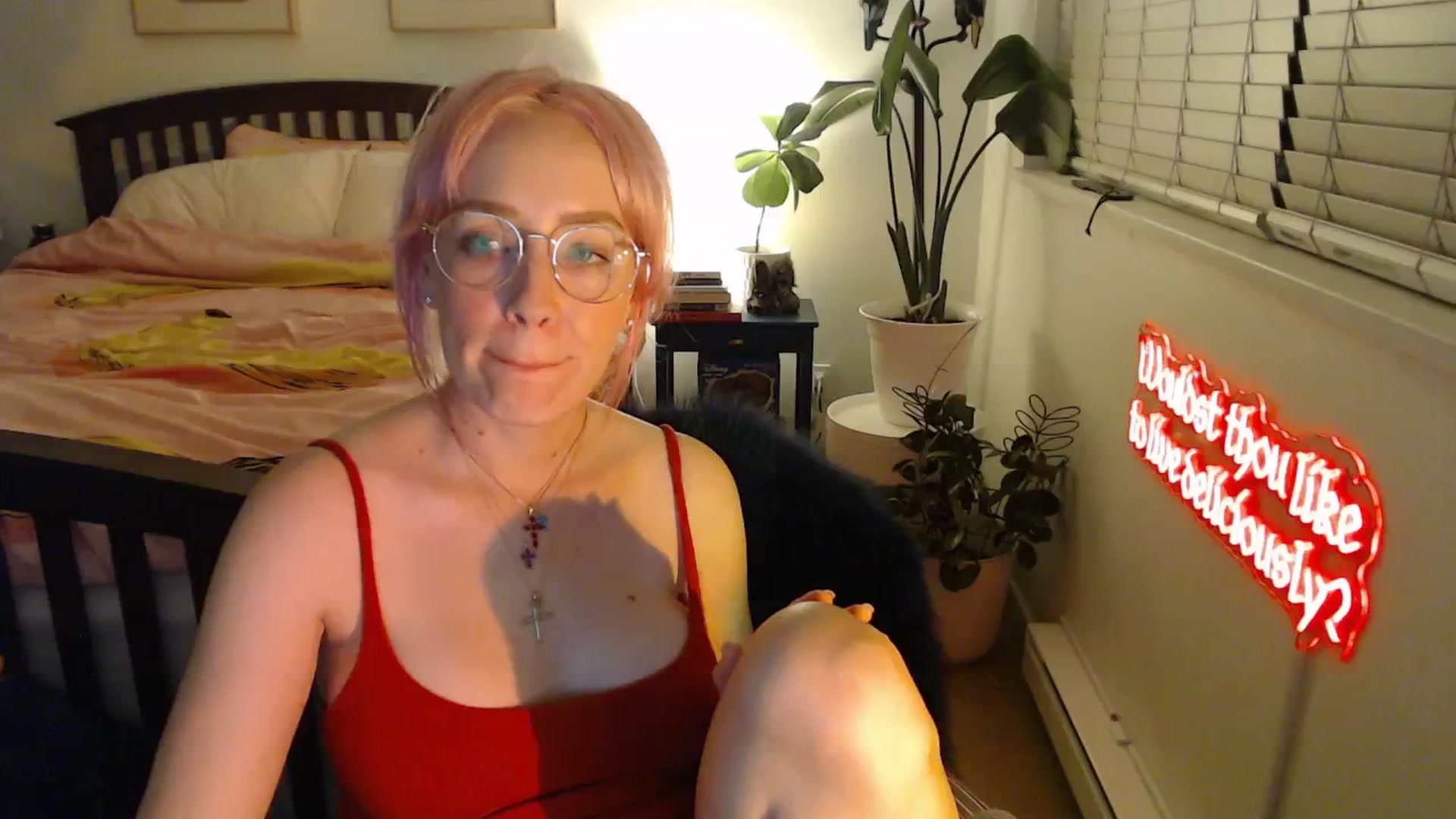 Gallery image thumbnail from NahlaHoney's myfreecams stream on, 09/19/2025, 04:48 image 4 of 20