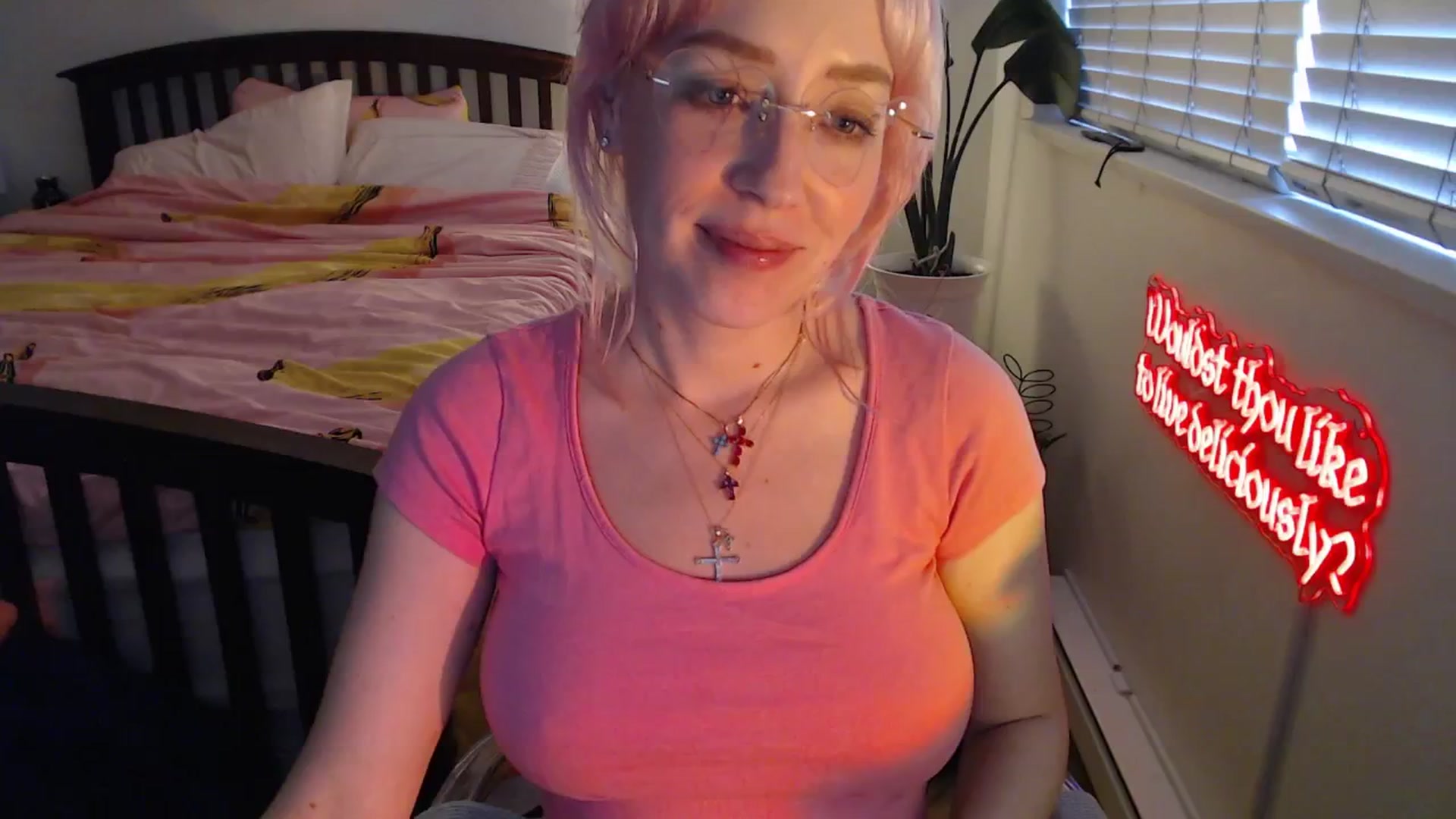 Gallery image thumbnail from NahlaHoney's myfreecams stream on, 09/20/2025, 04:09 image 1 of 20