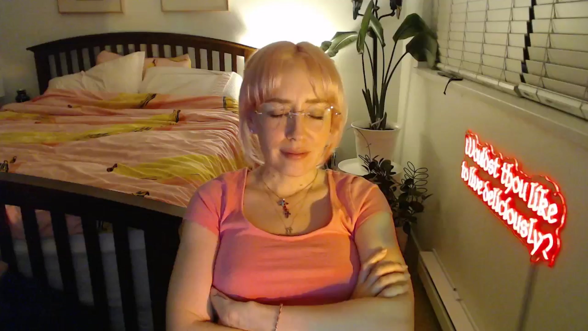 Gallery image thumbnail from NahlaHoney's myfreecams stream on, 09/20/2025, 04:09 image 19 of 20