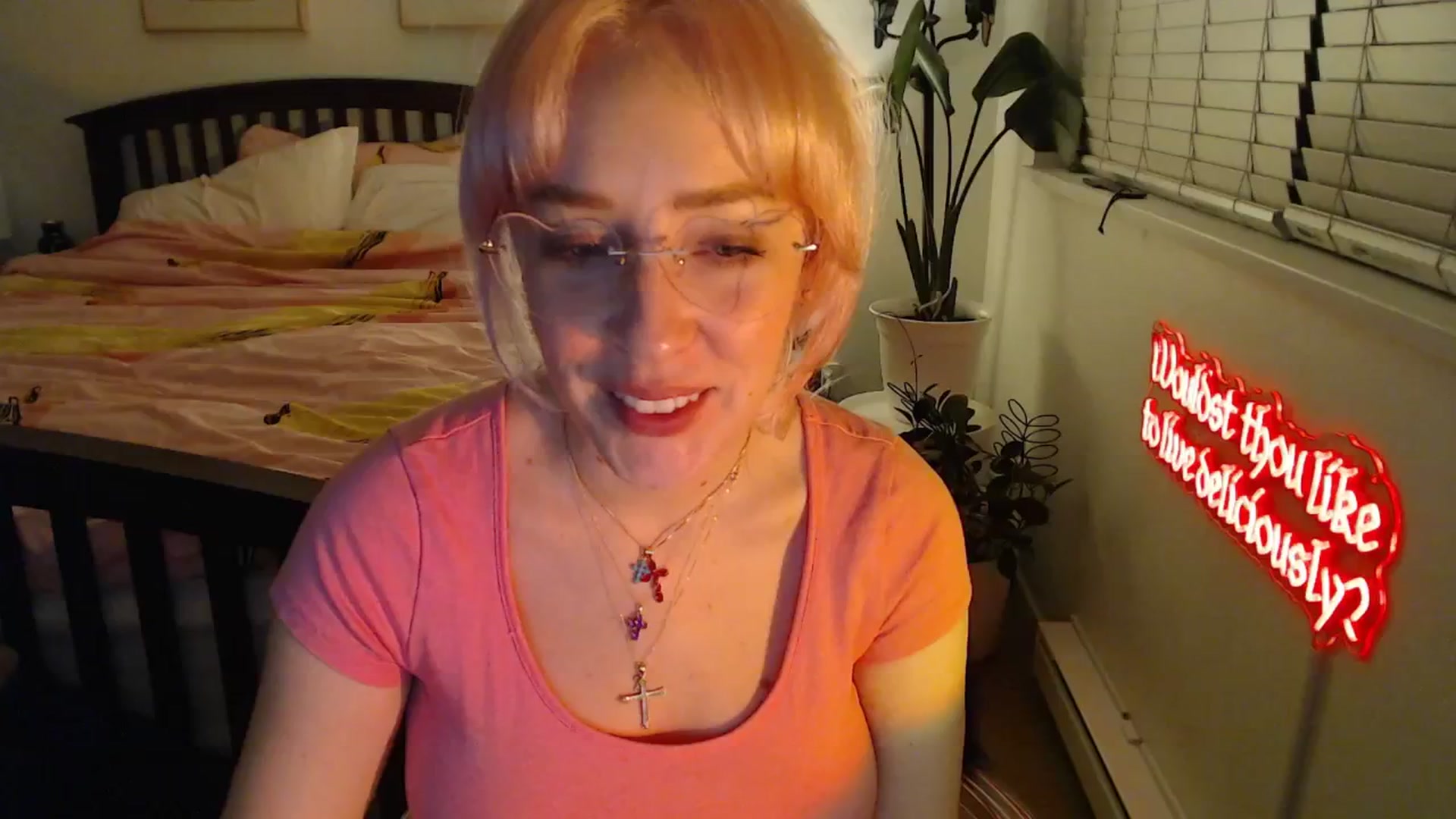 Gallery image thumbnail from NahlaHoney's myfreecams stream on, 09/20/2025, 04:09 image 15 of 20