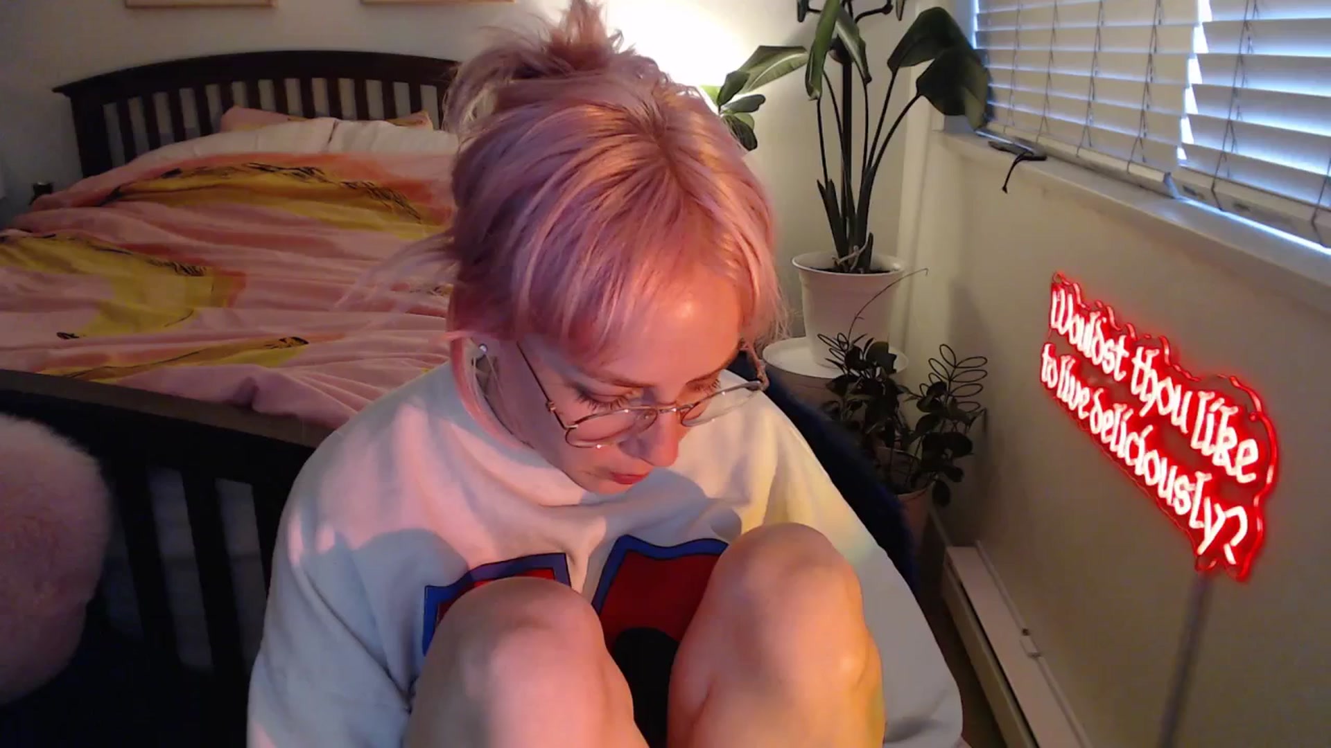 Gallery image thumbnail from NahlaHoney's myfreecams stream on, 09/22/2025, 03:11 image 7 of 20
