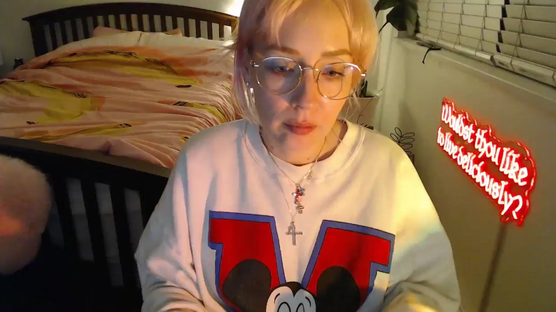 Gallery image thumbnail from NahlaHoney's myfreecams stream on, 09/22/2025, 03:11 image 17 of 20