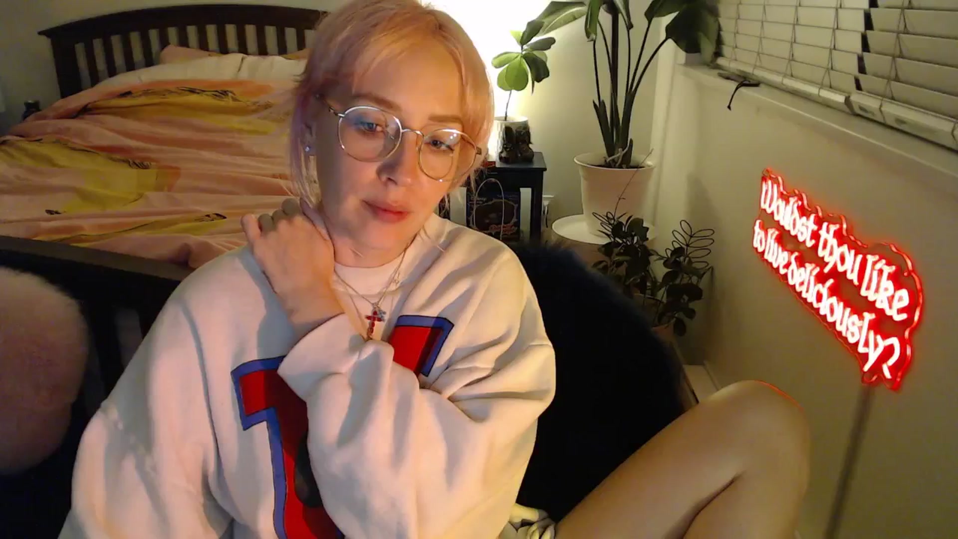 Gallery image thumbnail from NahlaHoney's myfreecams stream on, 09/22/2025, 03:11 image 20 of 20