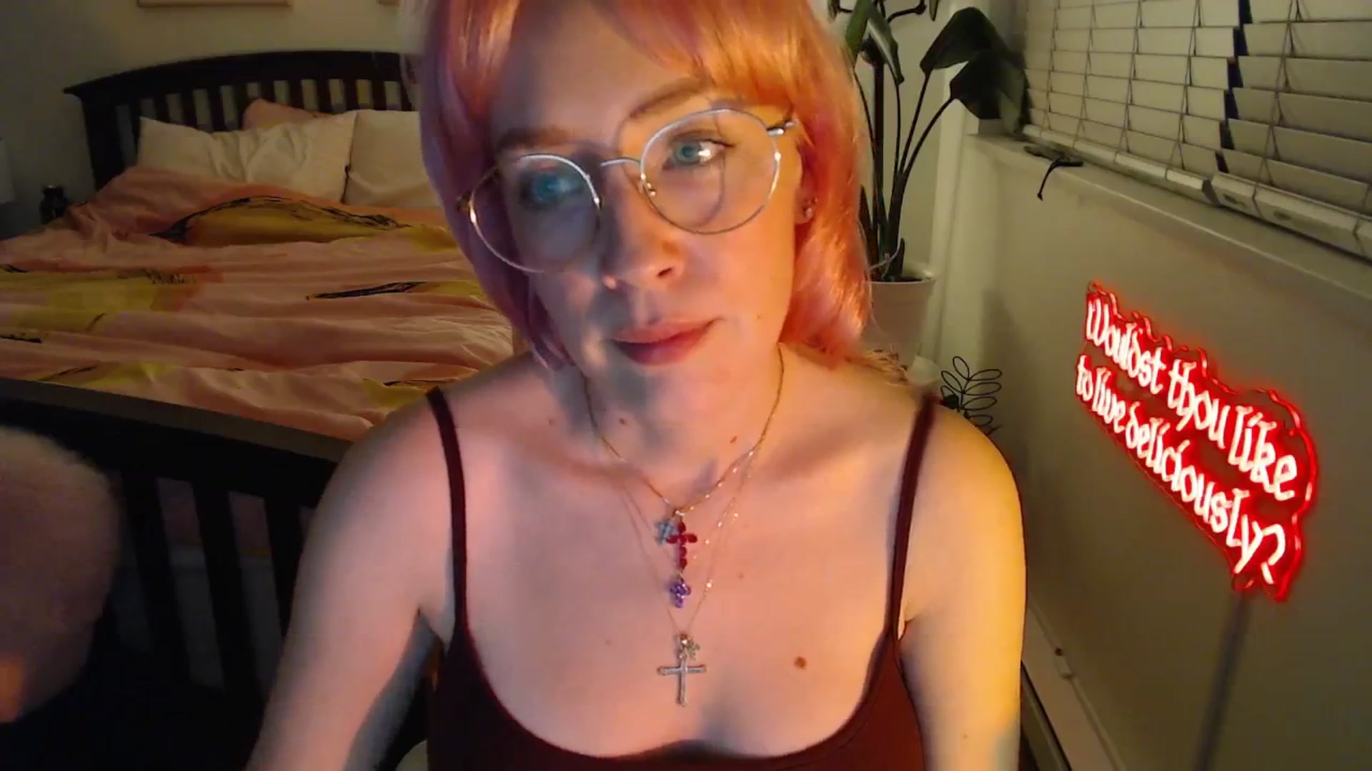 Gallery image thumbnail from NahlaHoney's myfreecams stream on, 09/26/2025, 03:07 image 9 of 20
