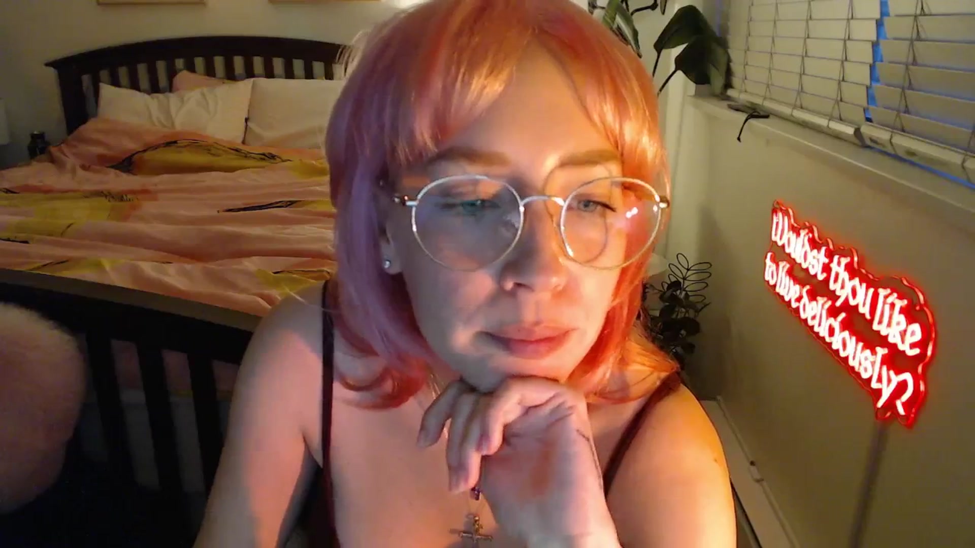 Gallery image thumbnail from NahlaHoney's myfreecams stream on, 09/26/2025, 03:07 image 4 of 20