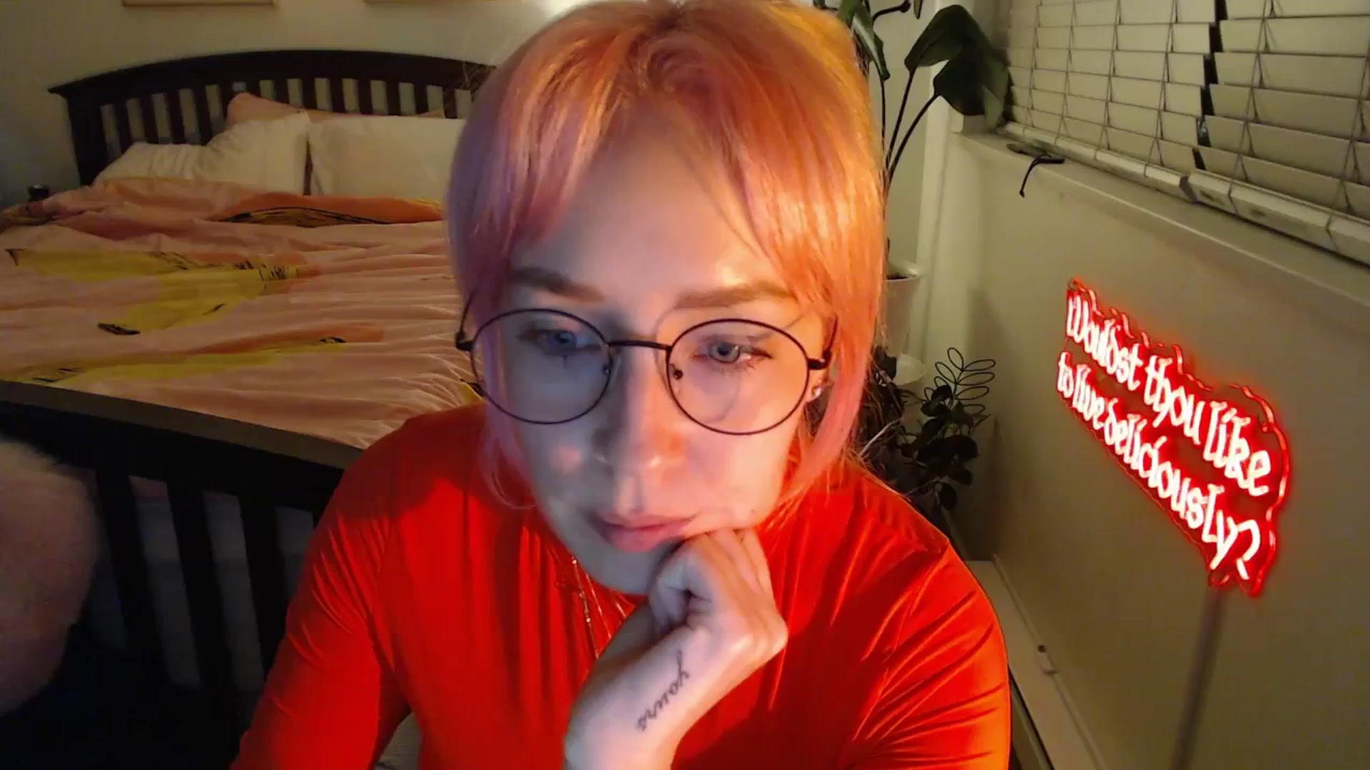 Gallery image thumbnail from NahlaHoney's myfreecams stream on, 09/27/2025, 03:50 image 16 of 20