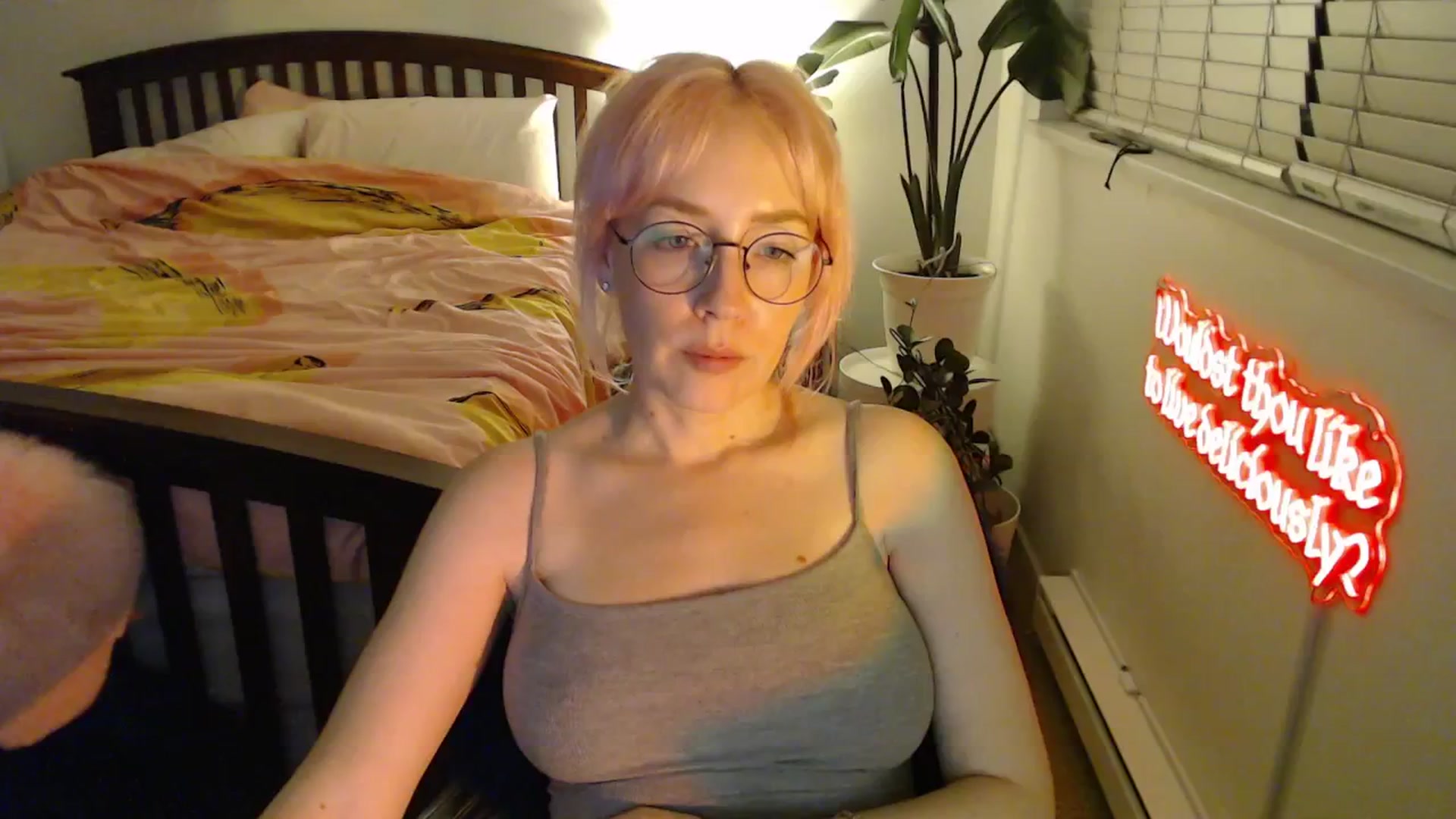 Gallery image thumbnail from NahlaHoney's myfreecams stream on, 09/30/2025, 04:11 image 7 of 20