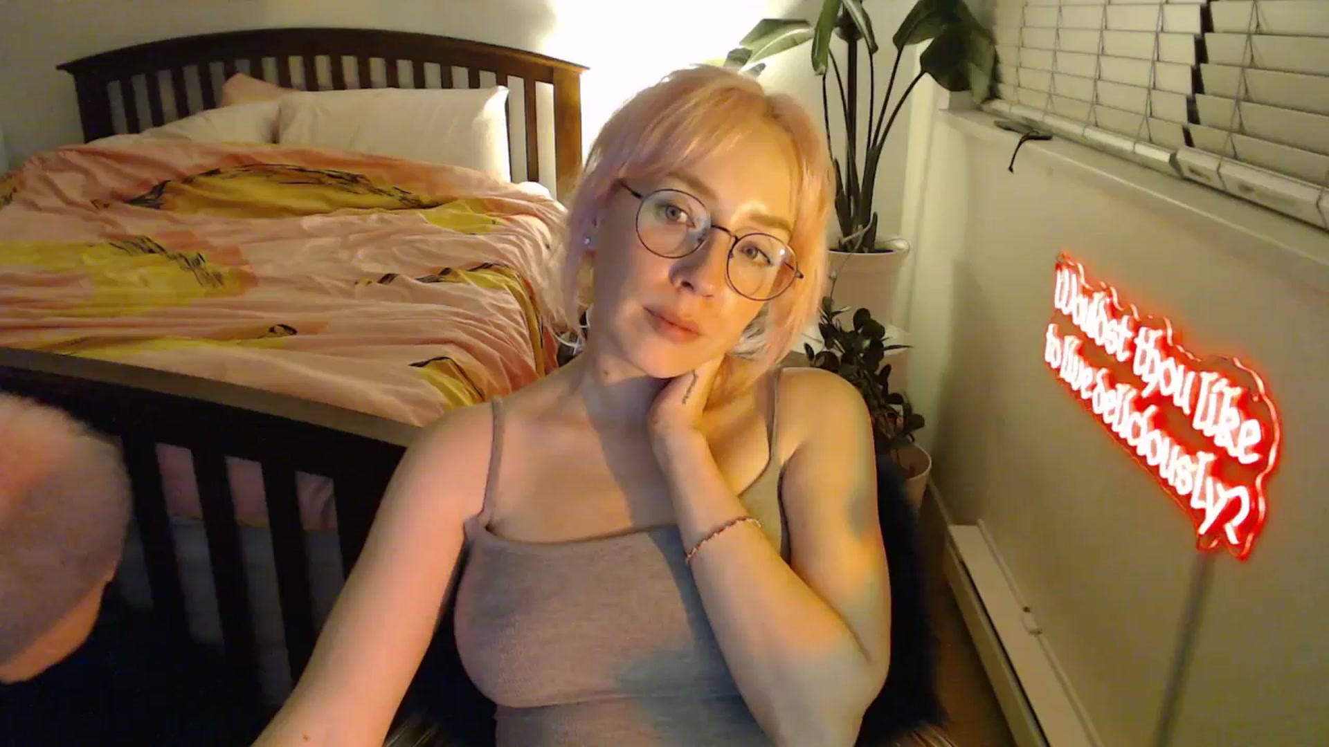 Gallery image thumbnail from NahlaHoney's myfreecams stream on, 09/30/2025, 04:11 image 12 of 20