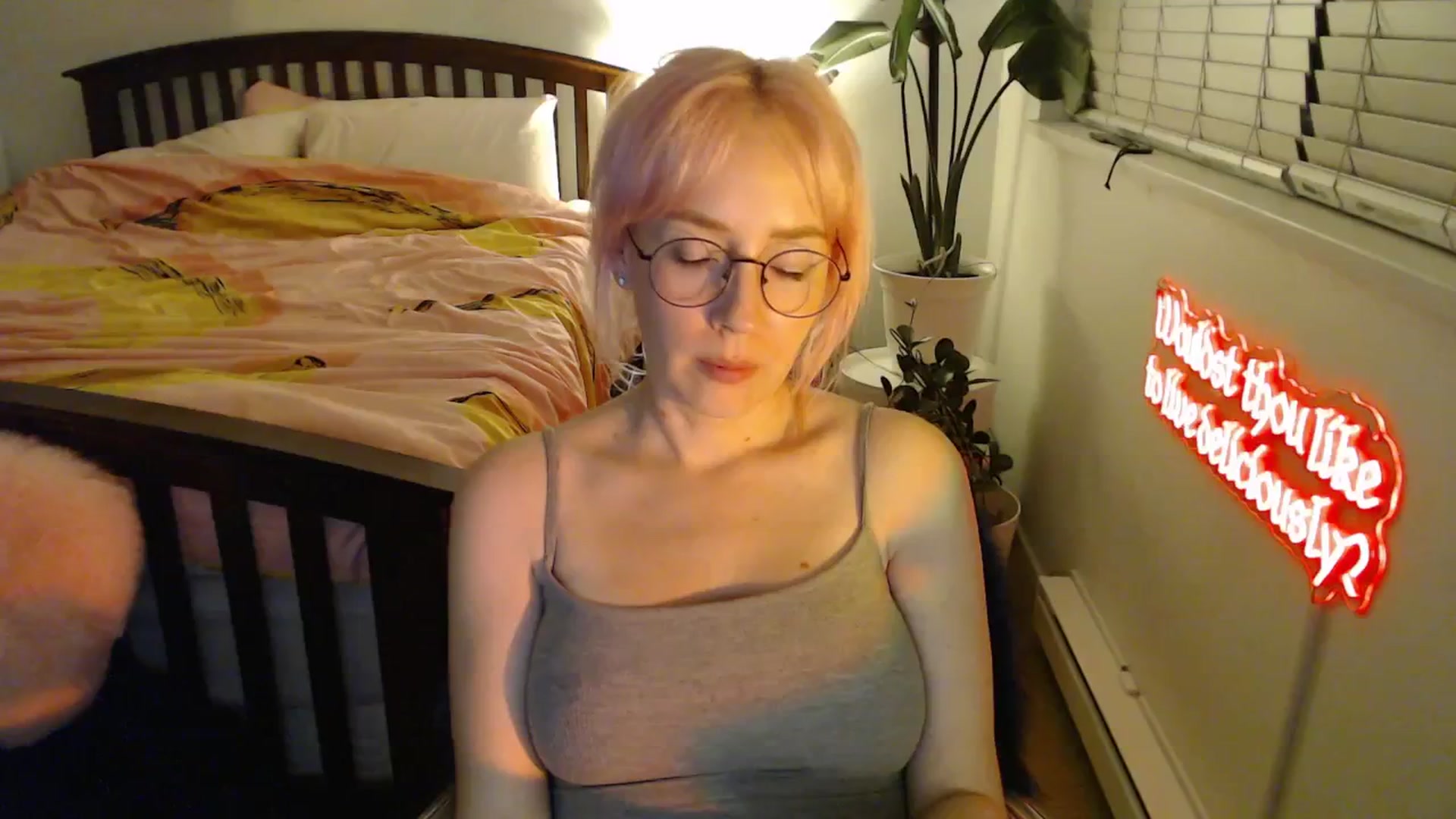 Gallery image thumbnail from NahlaHoney's myfreecams stream on, 09/30/2025, 04:11 image 3 of 20