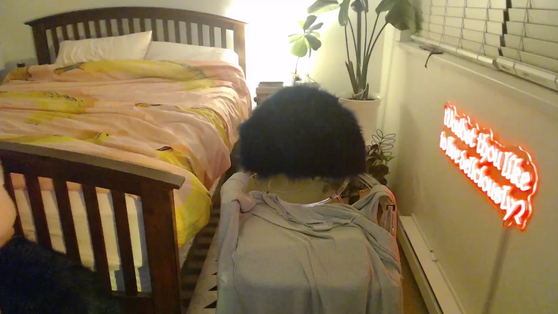 Gallery image thumbnail from NahlaHoney's myfreecams stream on, 10/06/2025, 03:54 image 20 of 20