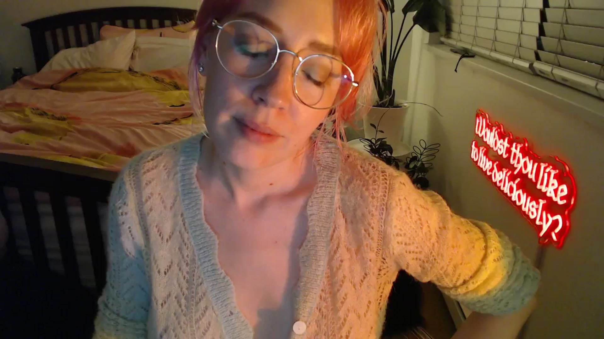 Gallery image thumbnail from NahlaHoney's myfreecams stream on, 10/09/2025, 03:15 image 12 of 20