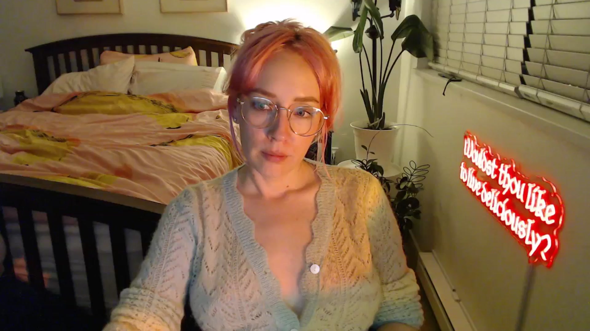 Gallery image thumbnail from NahlaHoney's myfreecams stream on, 10/09/2025, 03:15 image 13 of 20