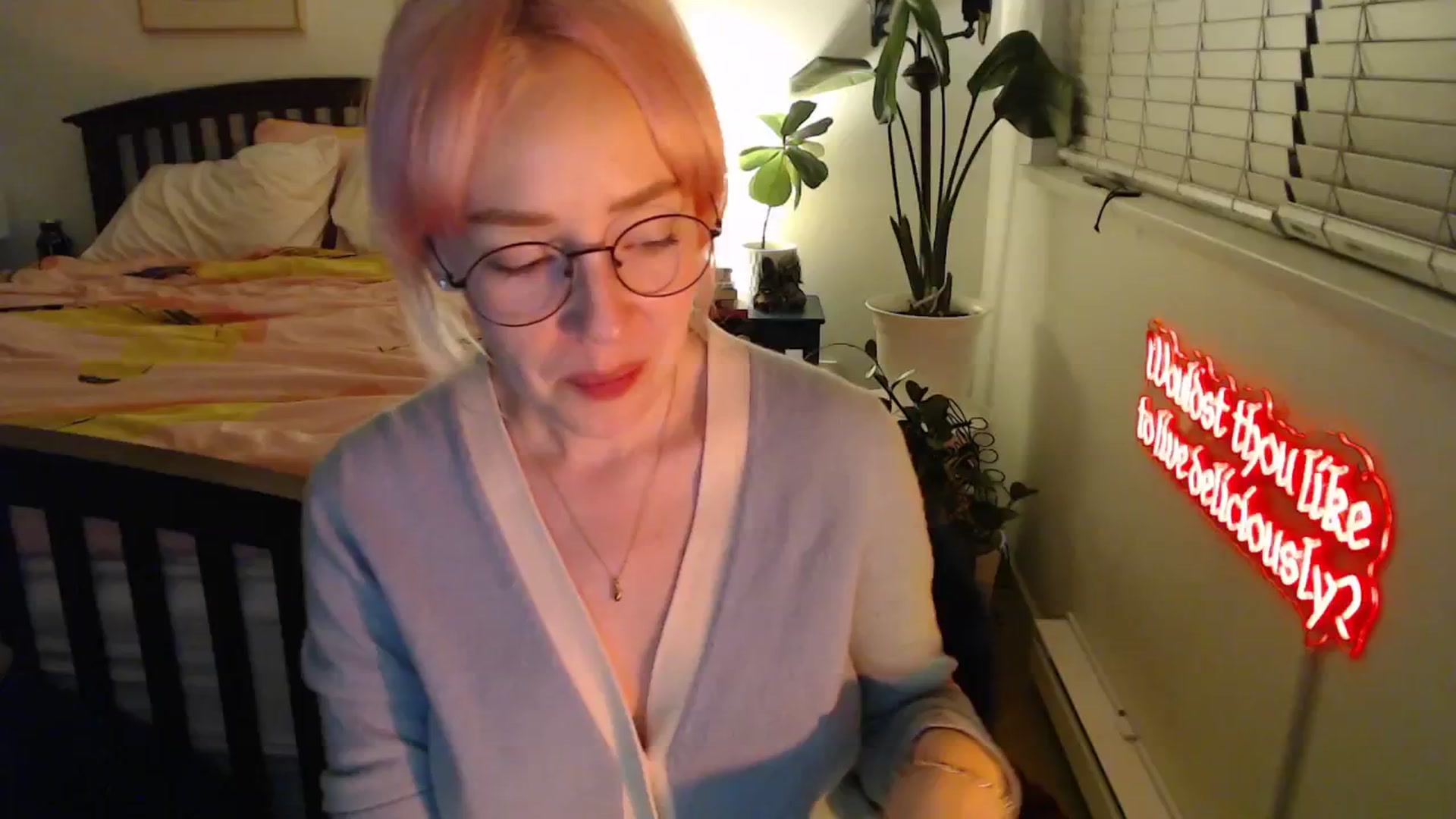 Gallery image thumbnail from NahlaHoney's myfreecams stream on, 10/15/2025, 03:05 image 9 of 20
