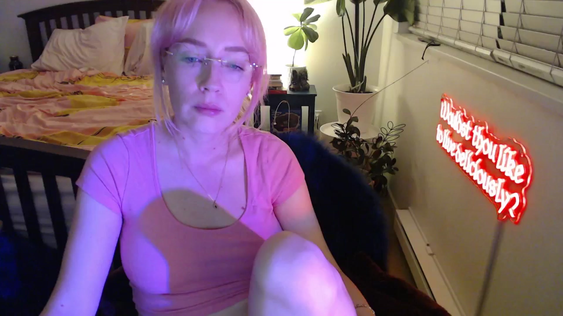 Gallery image thumbnail from NahlaHoney's myfreecams stream on, 10/16/2025, 04:05 image 2 of 20