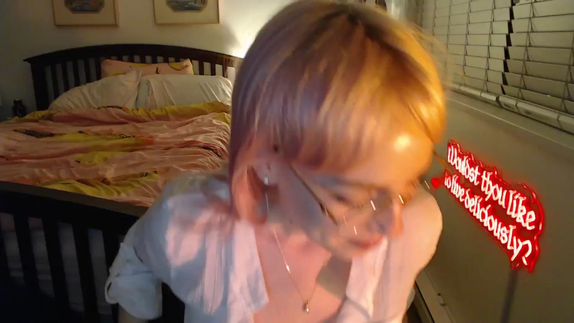 Gallery image thumbnail from NahlaHoney's myfreecams stream on, 10/18/2025, 05:03 image 4 of 20