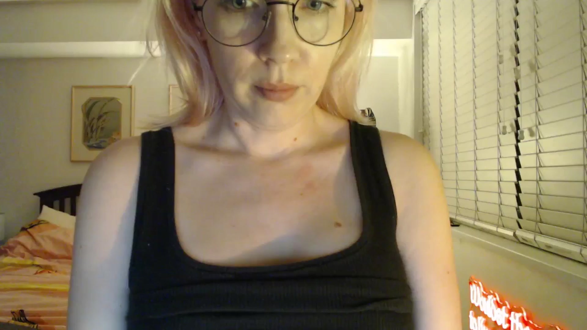 Gallery image thumbnail from NahlaHoney's myfreecams stream on, 10/28/2025, 02:55 image 20 of 20