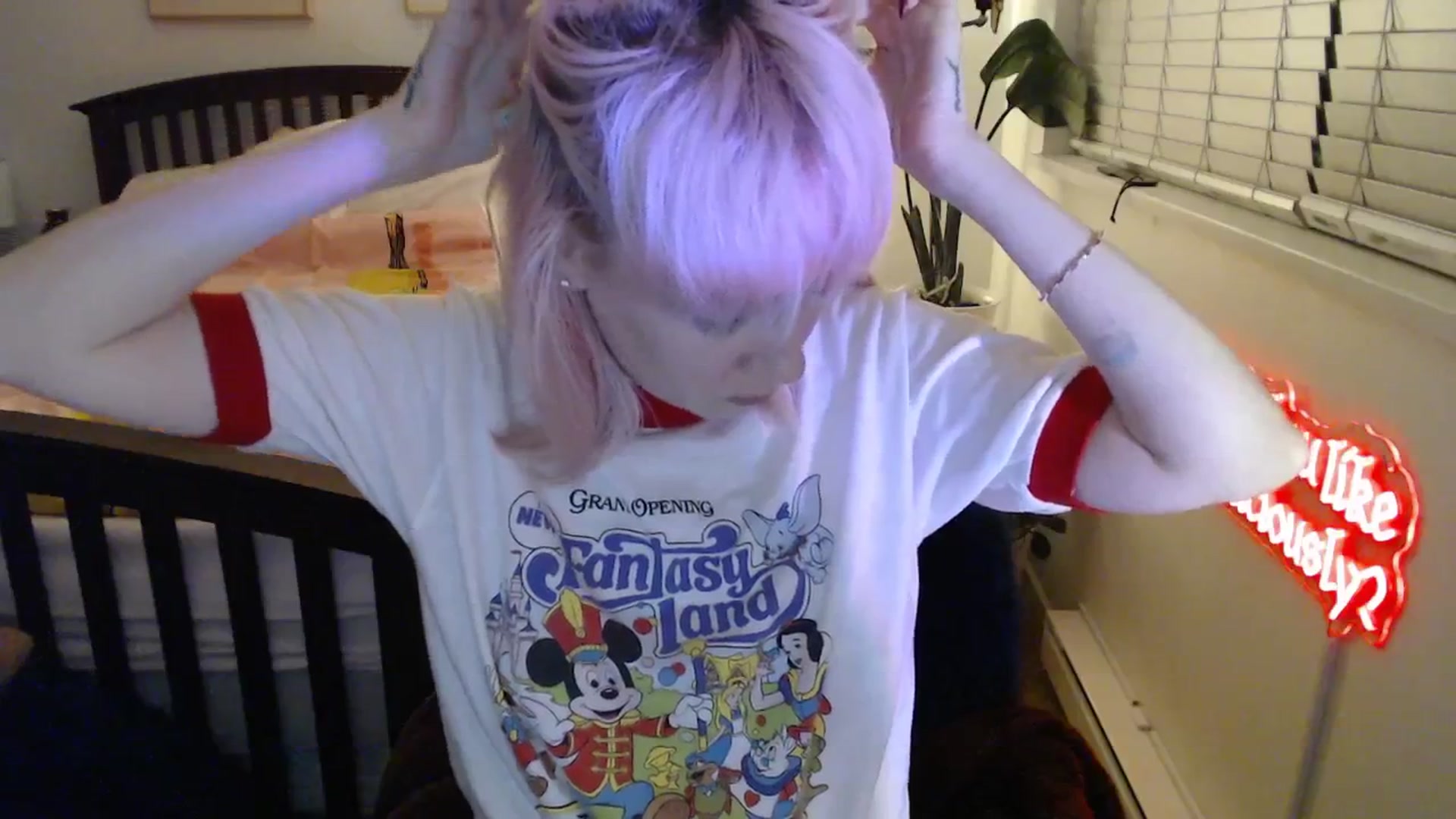 Gallery image thumbnail from NahlaHoney's myfreecams stream on, 10/30/2025, 03:53 image 13 of 20