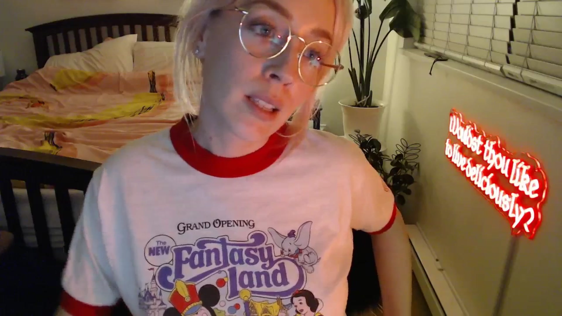 Gallery image thumbnail from NahlaHoney's myfreecams stream on, 10/30/2025, 03:53 image 8 of 20