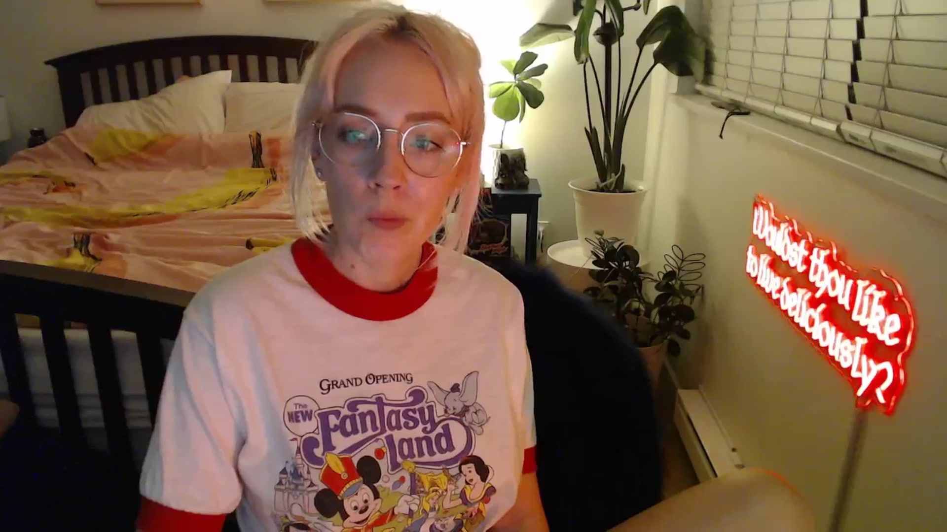 Gallery image thumbnail from NahlaHoney's myfreecams stream on, 10/30/2025, 03:53 image 3 of 20