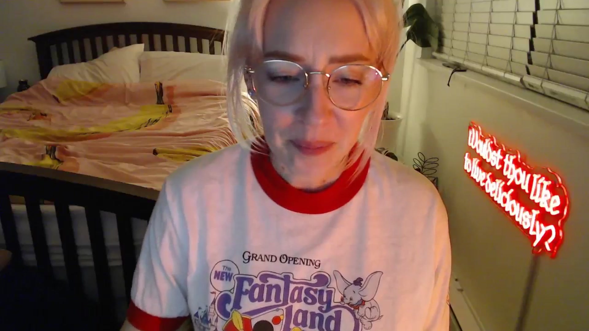 Gallery image thumbnail from NahlaHoney's myfreecams stream on, 10/30/2025, 03:53 image 2 of 20