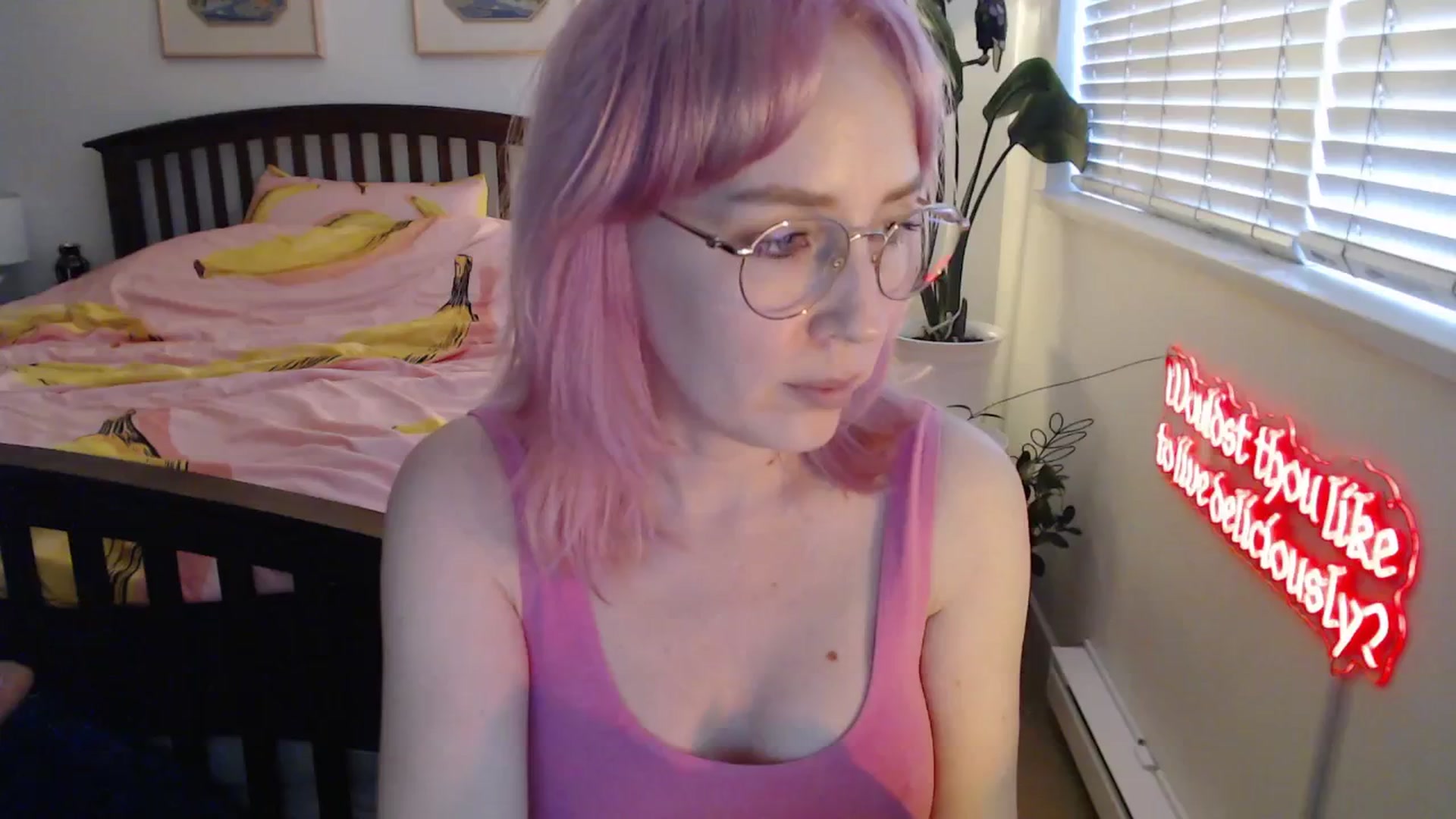 Gallery image thumbnail from NahlaHoney's myfreecams stream on, 11/05/2025, 24:04 image 15 of 20