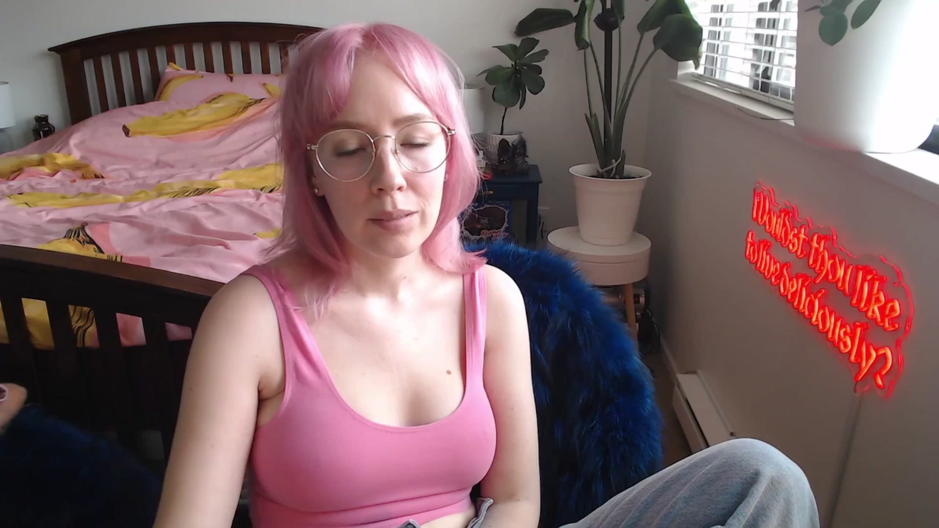 Gallery image thumbnail from NahlaHoney's myfreecams stream on, 11/05/2025, 24:04 image 13 of 20