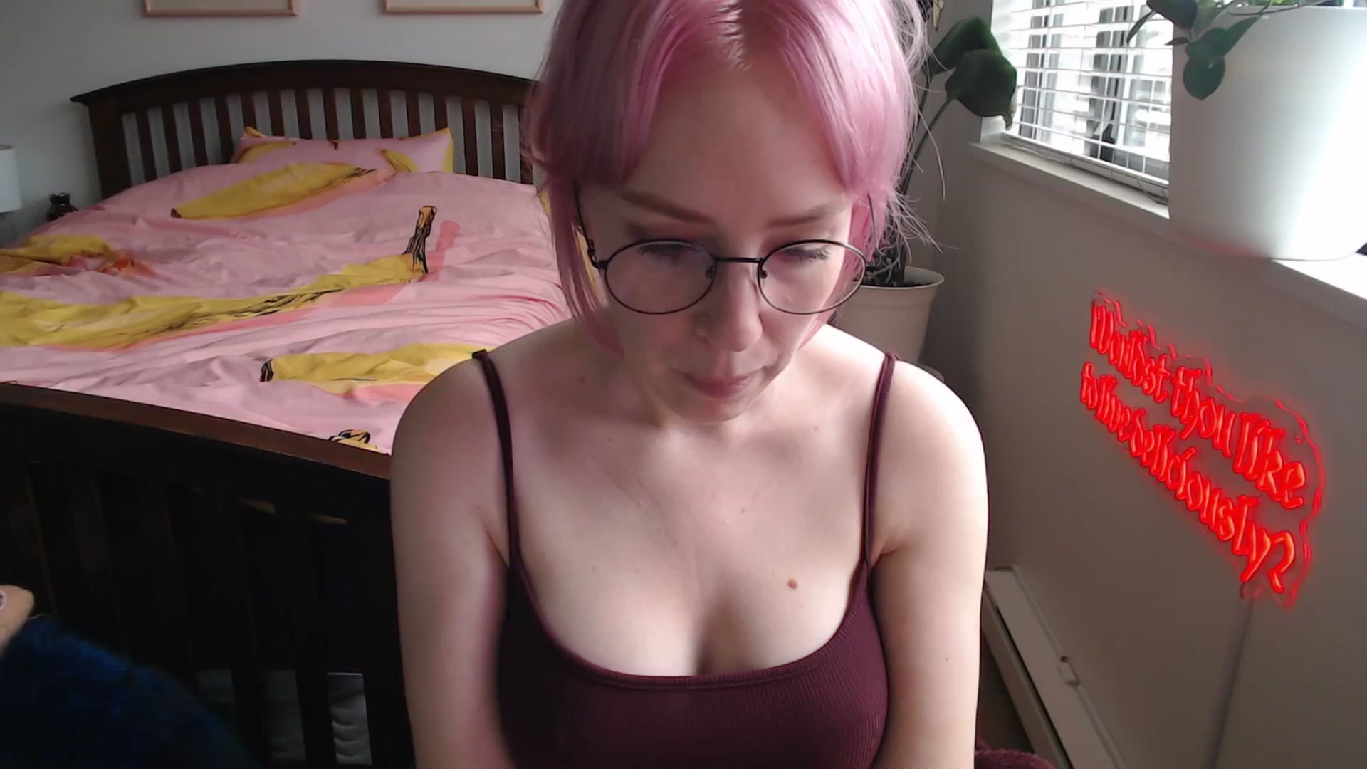Gallery image thumbnail from NahlaHoney's myfreecams stream on, 11/05/2025, 22:40 image 9 of 20