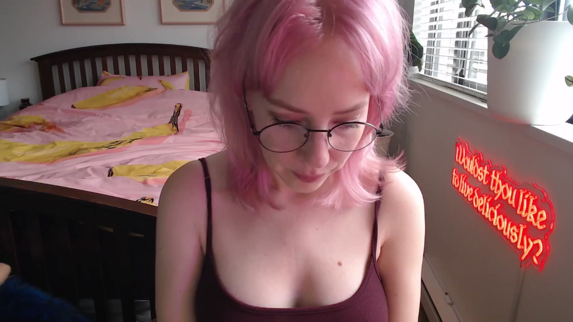 Gallery image thumbnail from NahlaHoney's myfreecams stream on, 11/05/2025, 22:40 image 1 of 20